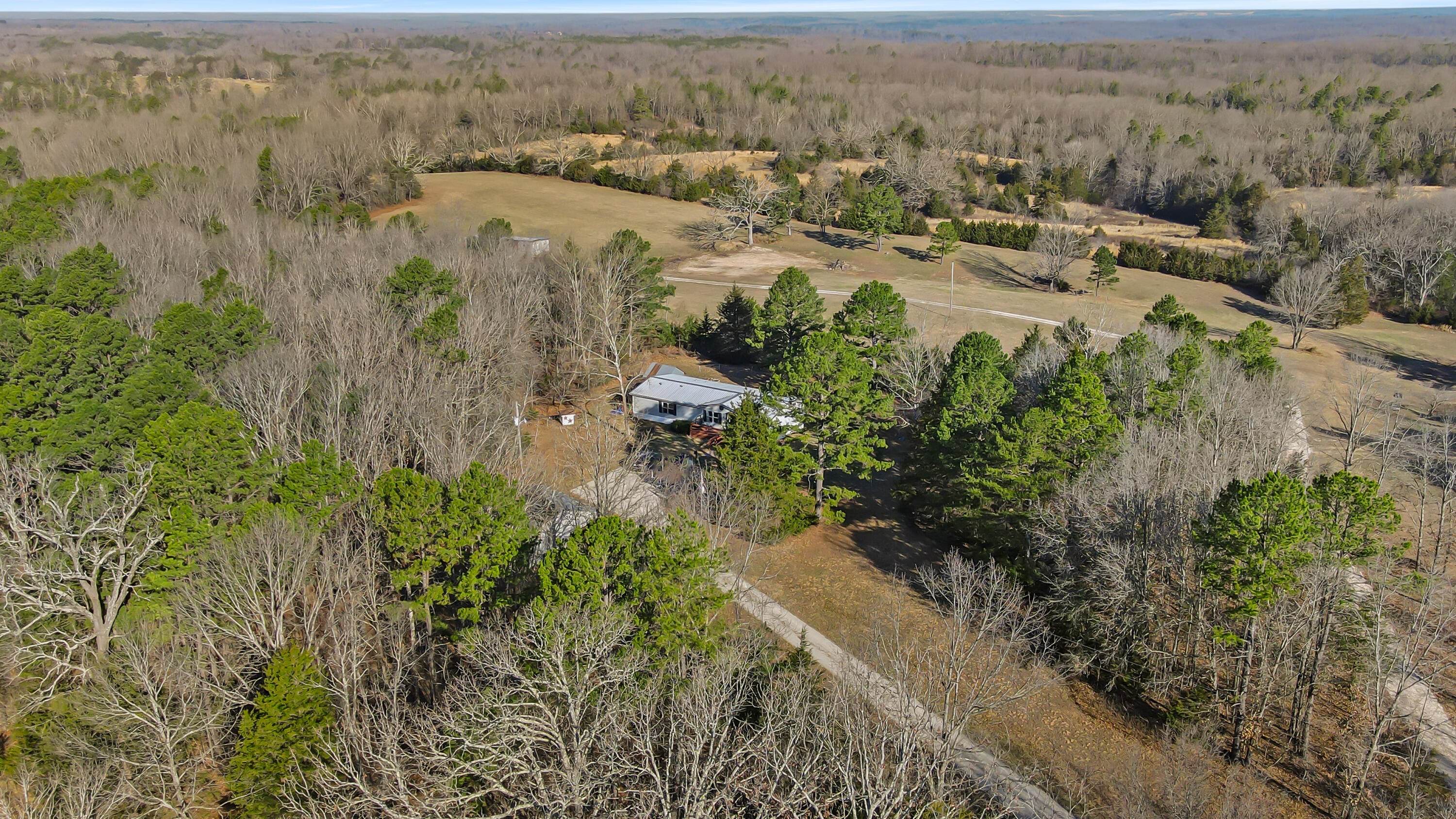 9175 County Road 3940 Property Photo 41