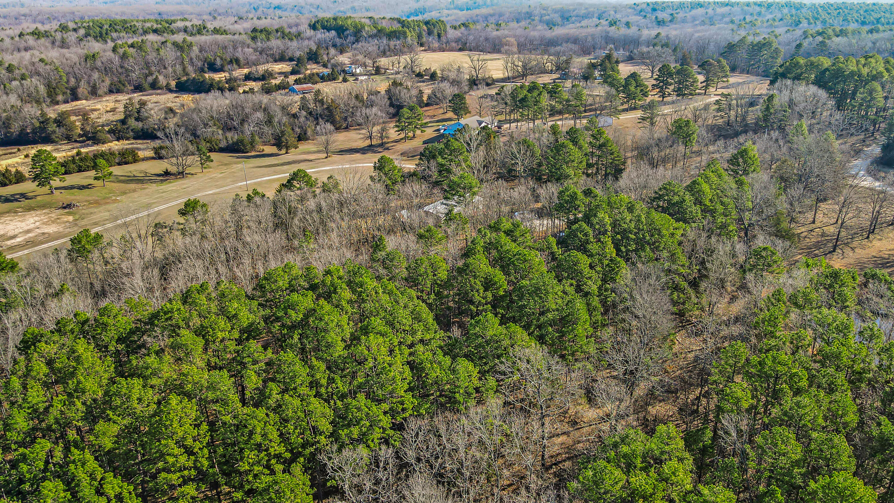 9175 County Road 3940 Property Photo 47
