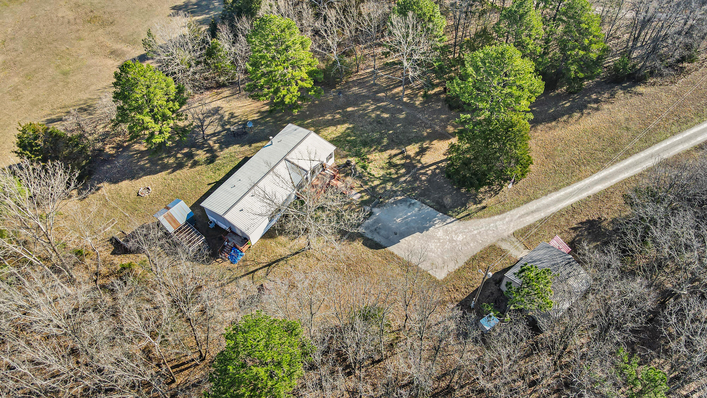 9175 County Road 3940 Property Photo 49
