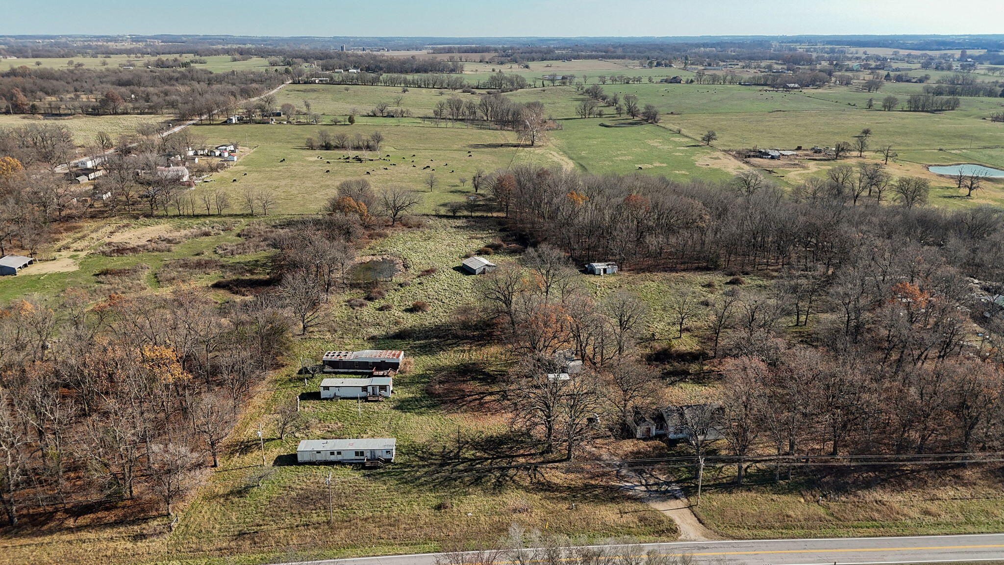 16658 South Highway K Property Photo 1
