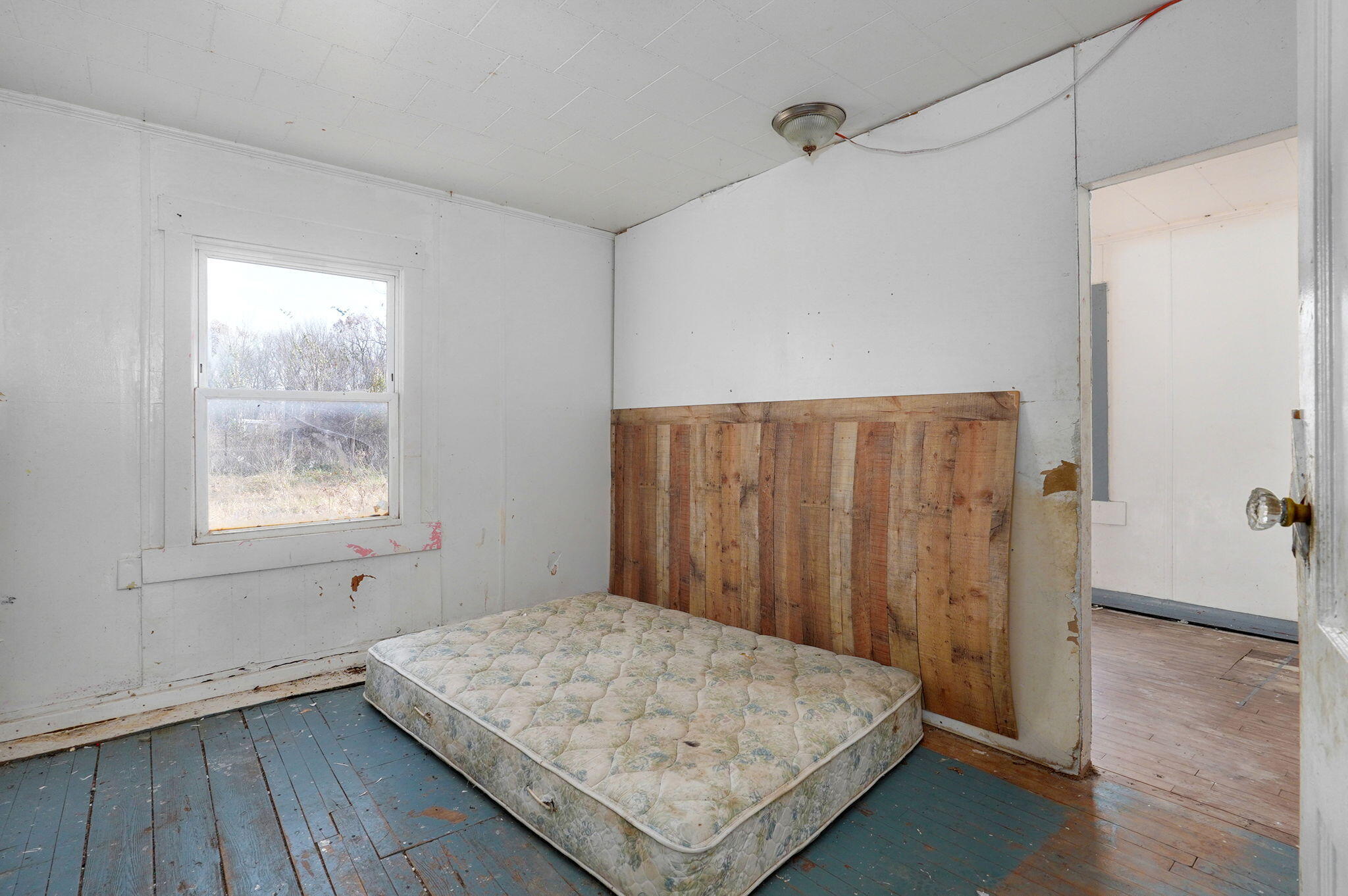 16658 South Highway K Property Photo 10