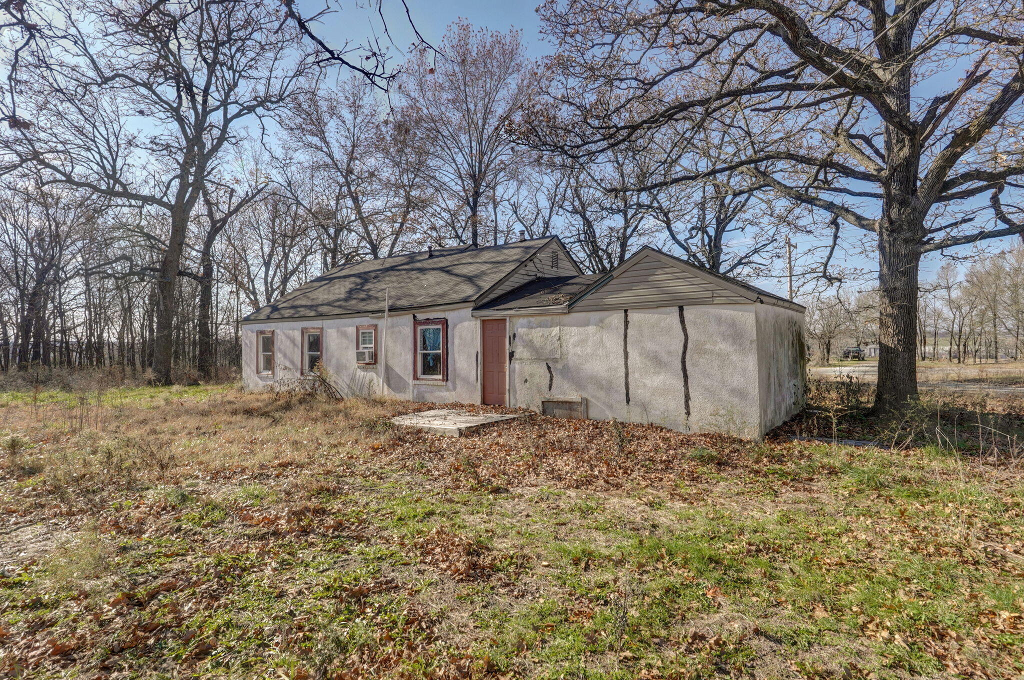 16658 South Highway K Property Photo 16