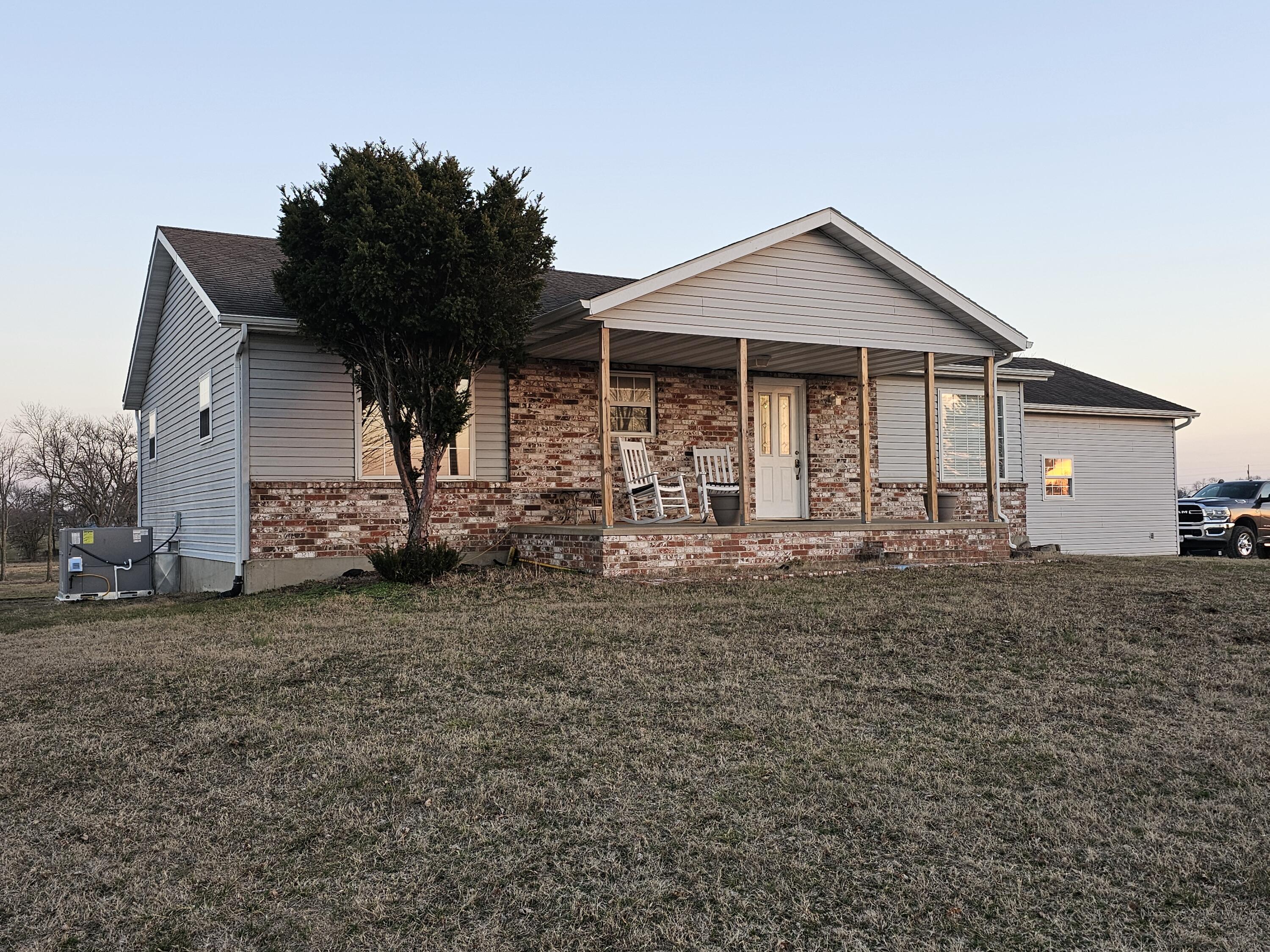 20826 Highway J Property Photo 1
