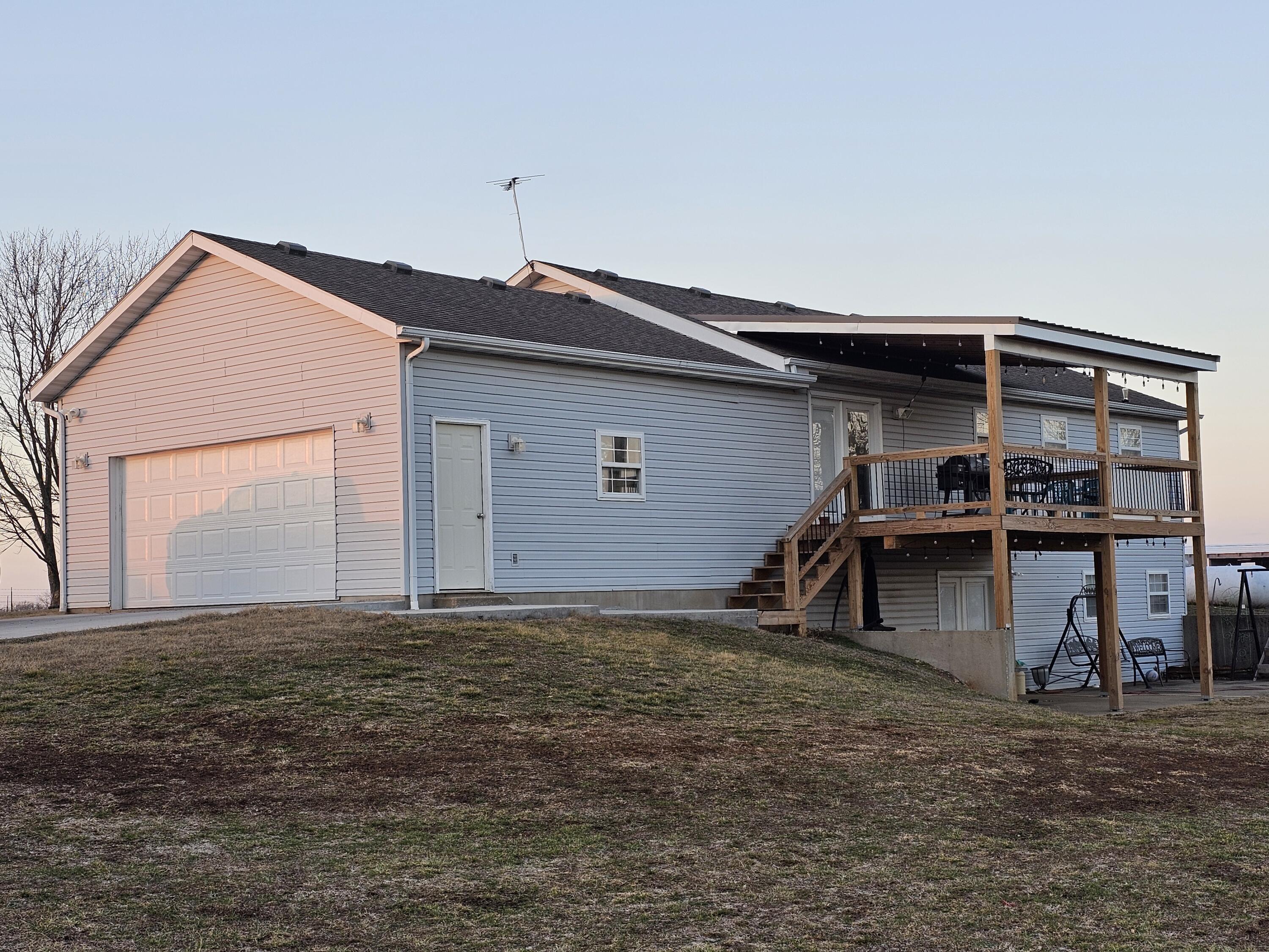 20826 Highway J Property Photo 4