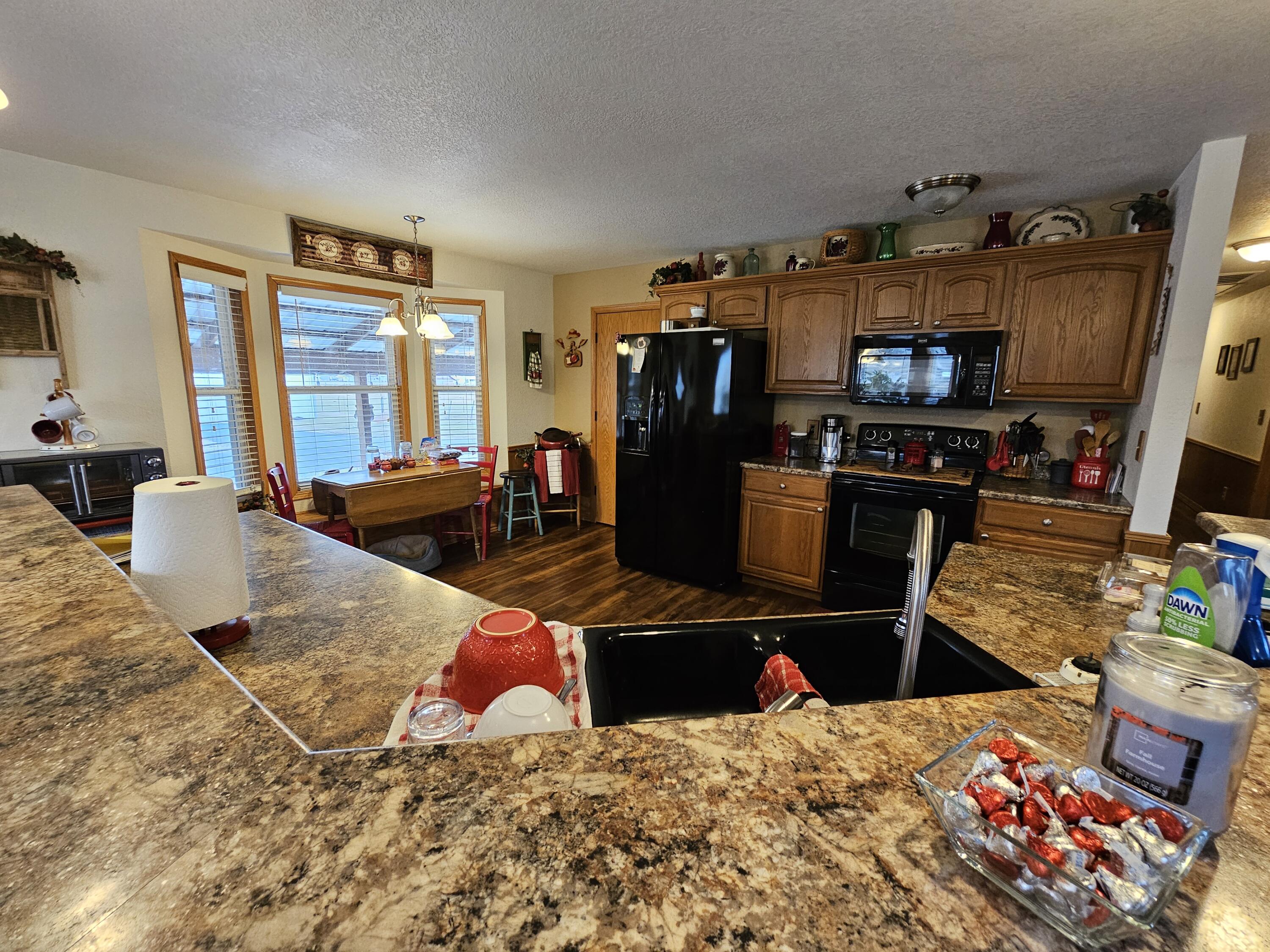 307 North Linebarger Street Property Photo 15