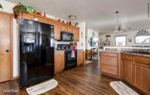 307 North Linebarger Street Property Photo 43