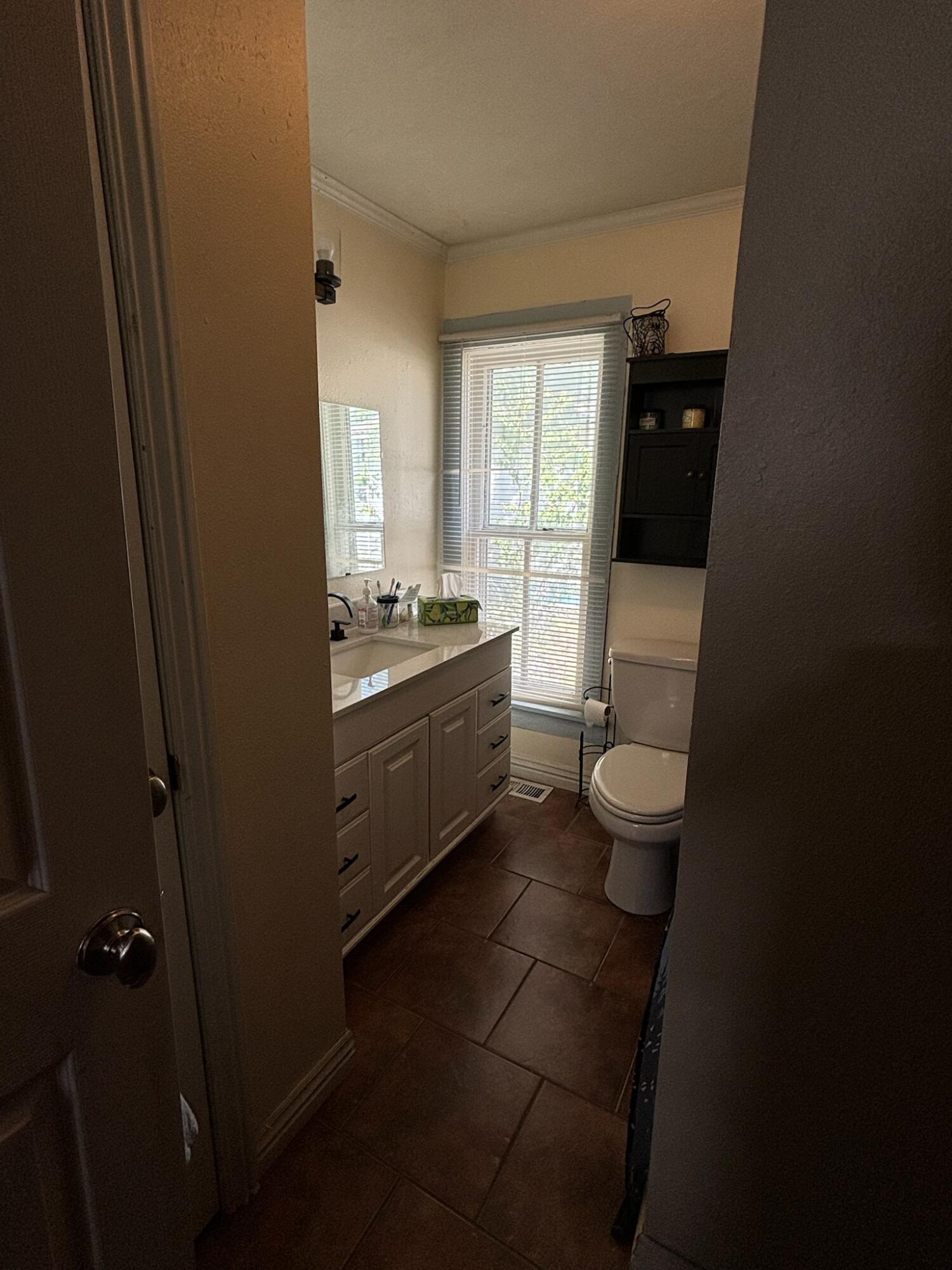 1715 South Kentucky Avenue Property Photo 8