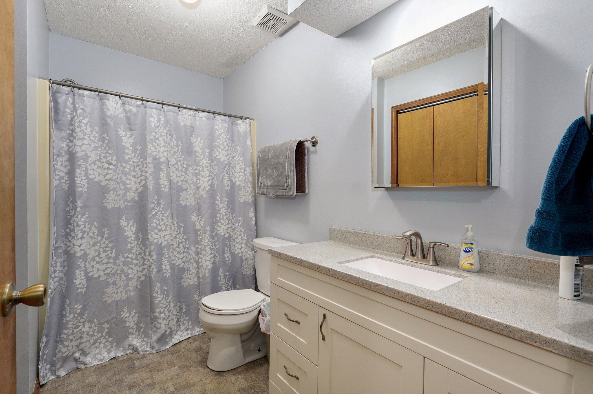 107 East Halsey Street Property Photo 22