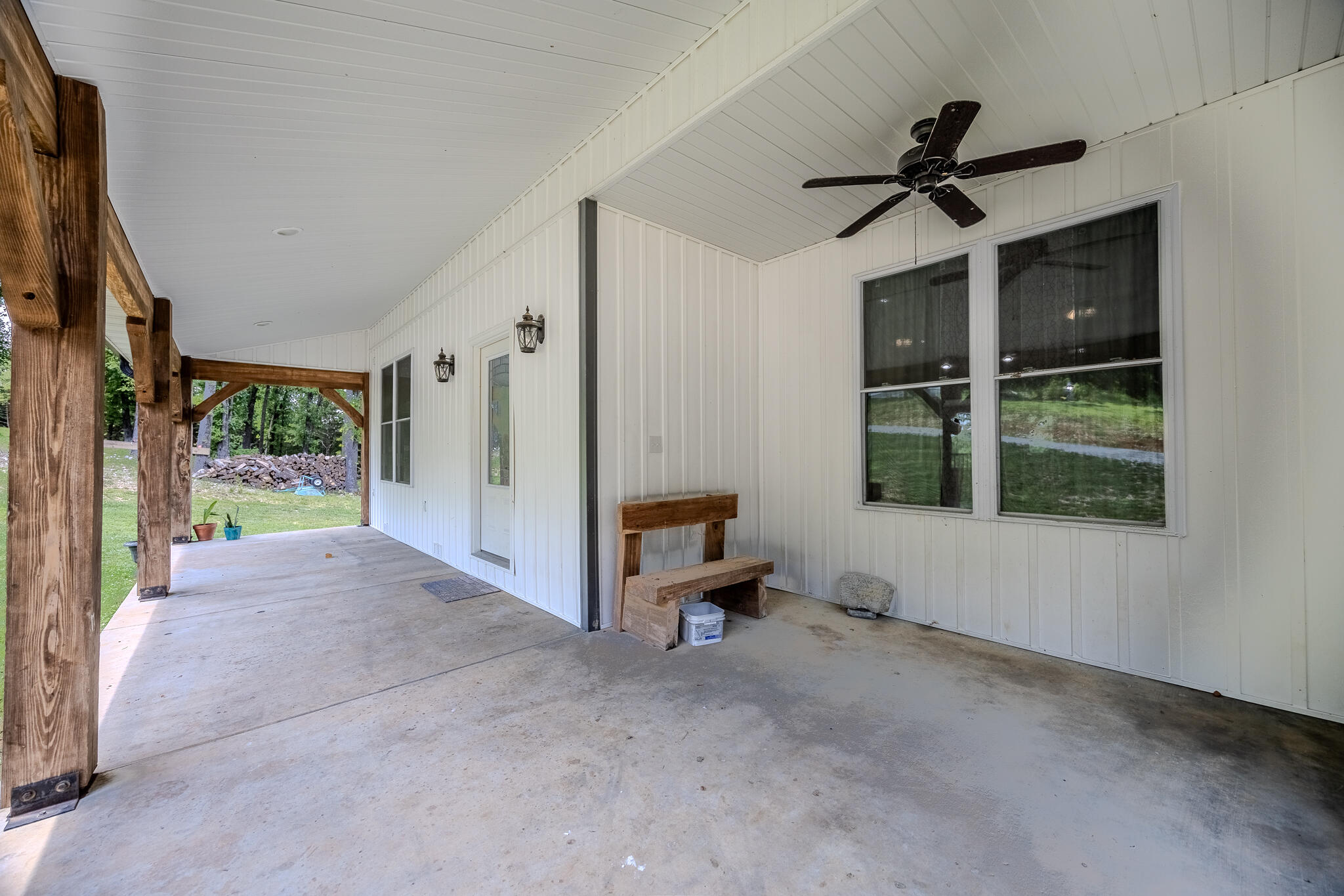 635 Shooting Star Loop Property Photo 4