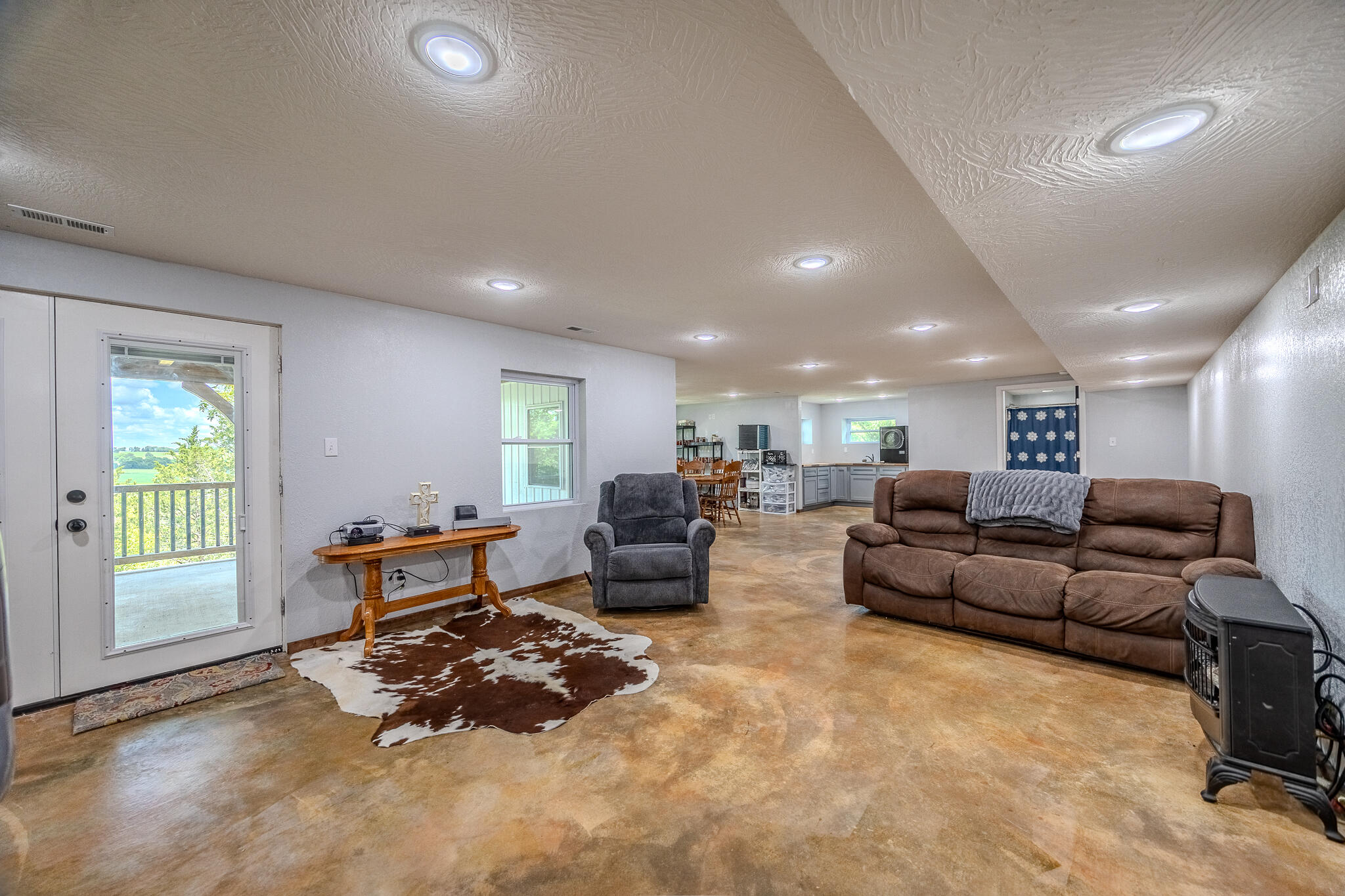 635 Shooting Star Loop Property Photo 49