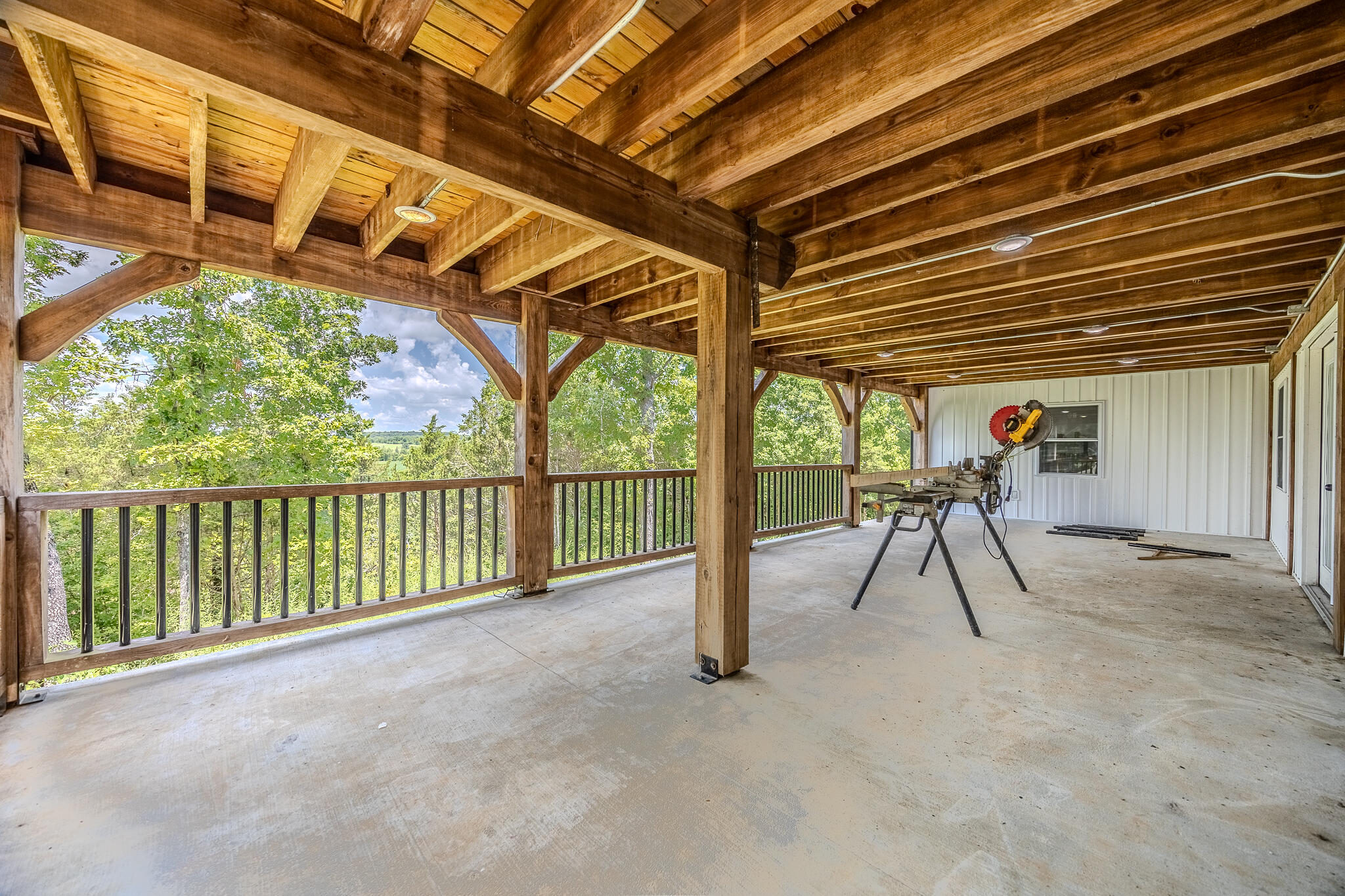 635 Shooting Star Loop Property Photo 60