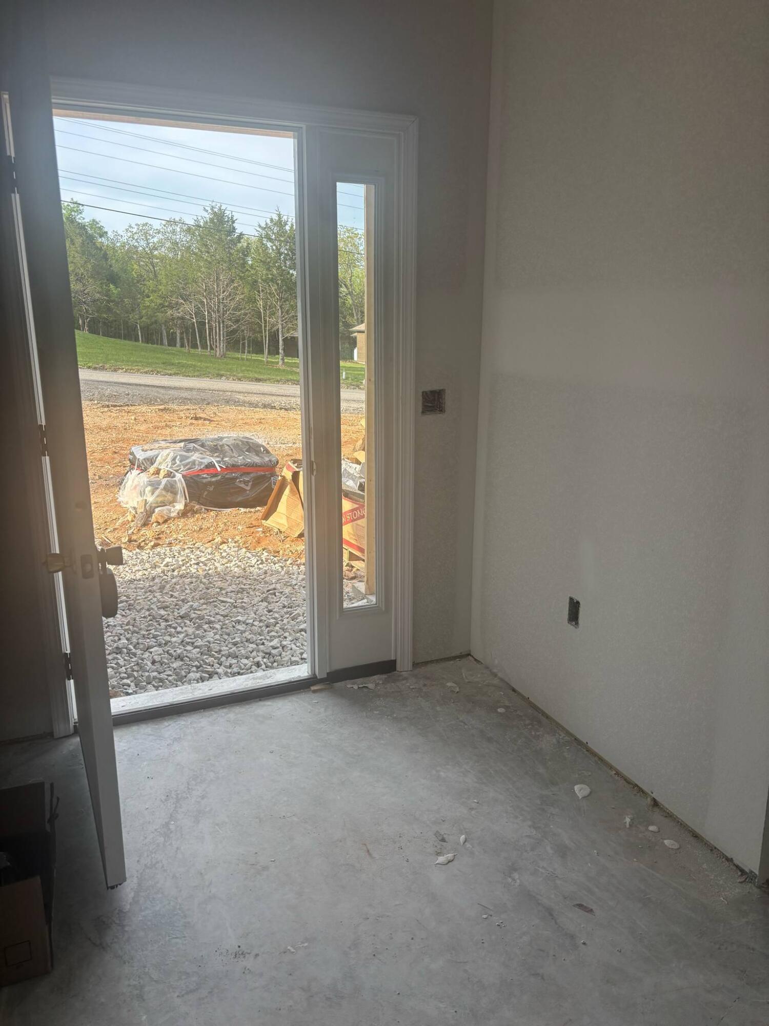 185 Holly Way Property Photo 2