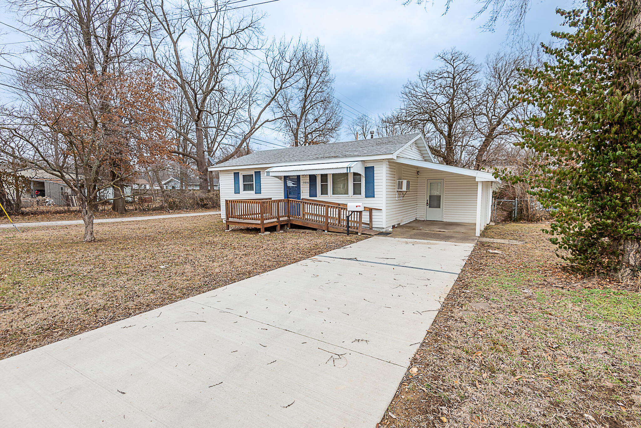1016 North Wabash Avenue Property Photo 28