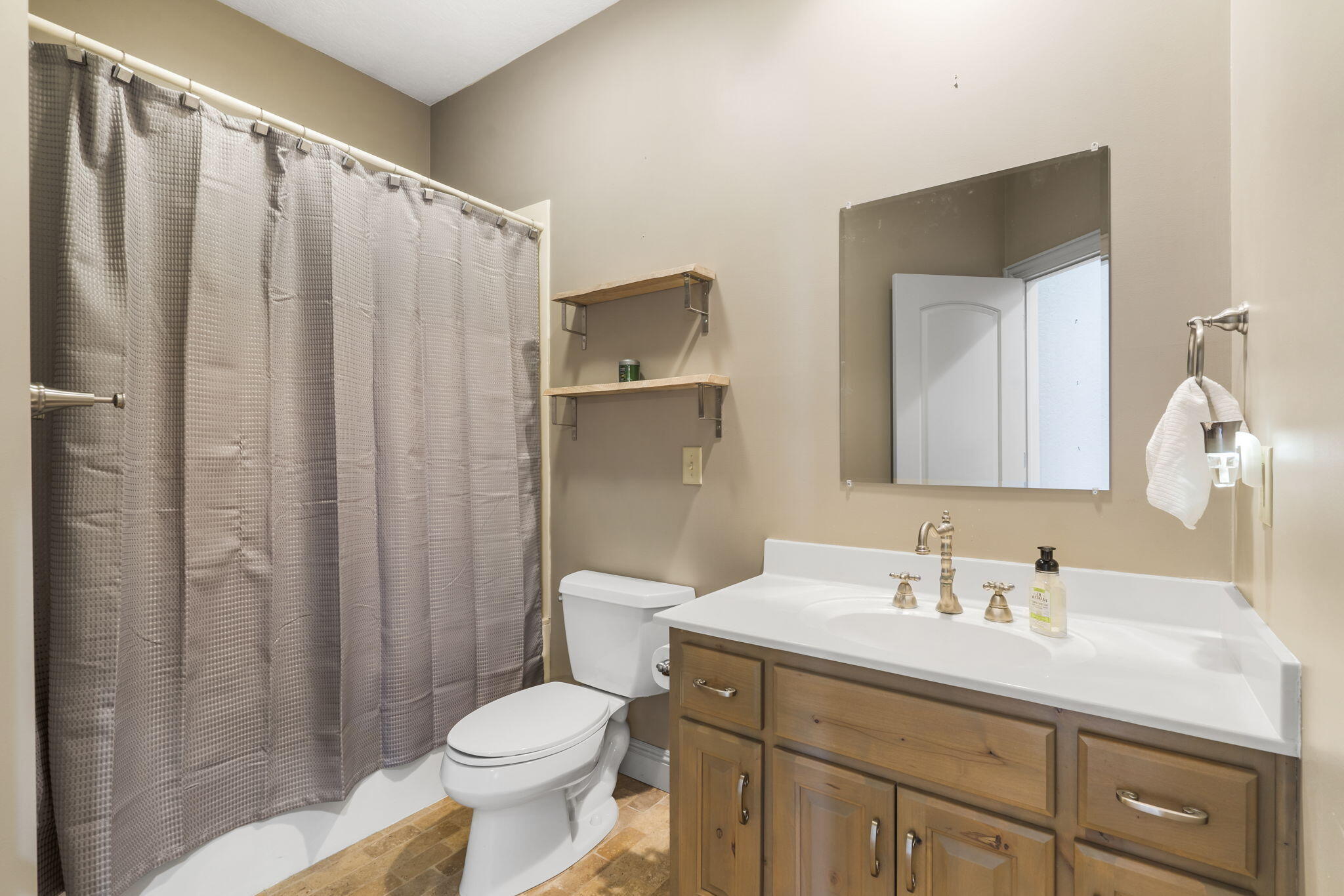 5072 East Hedgerow Drive Property Photo 20