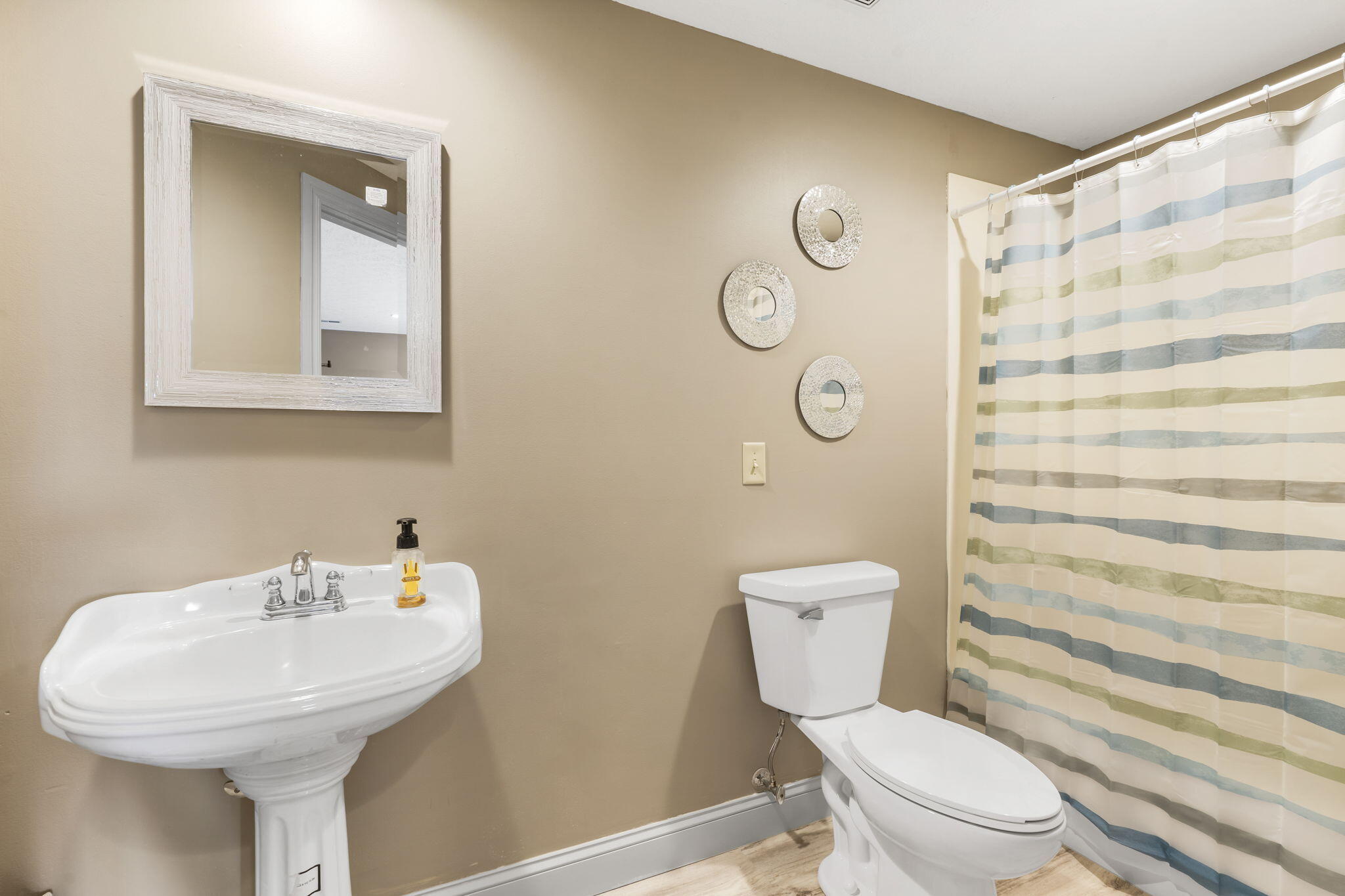 5072 East Hedgerow Drive Property Photo 27
