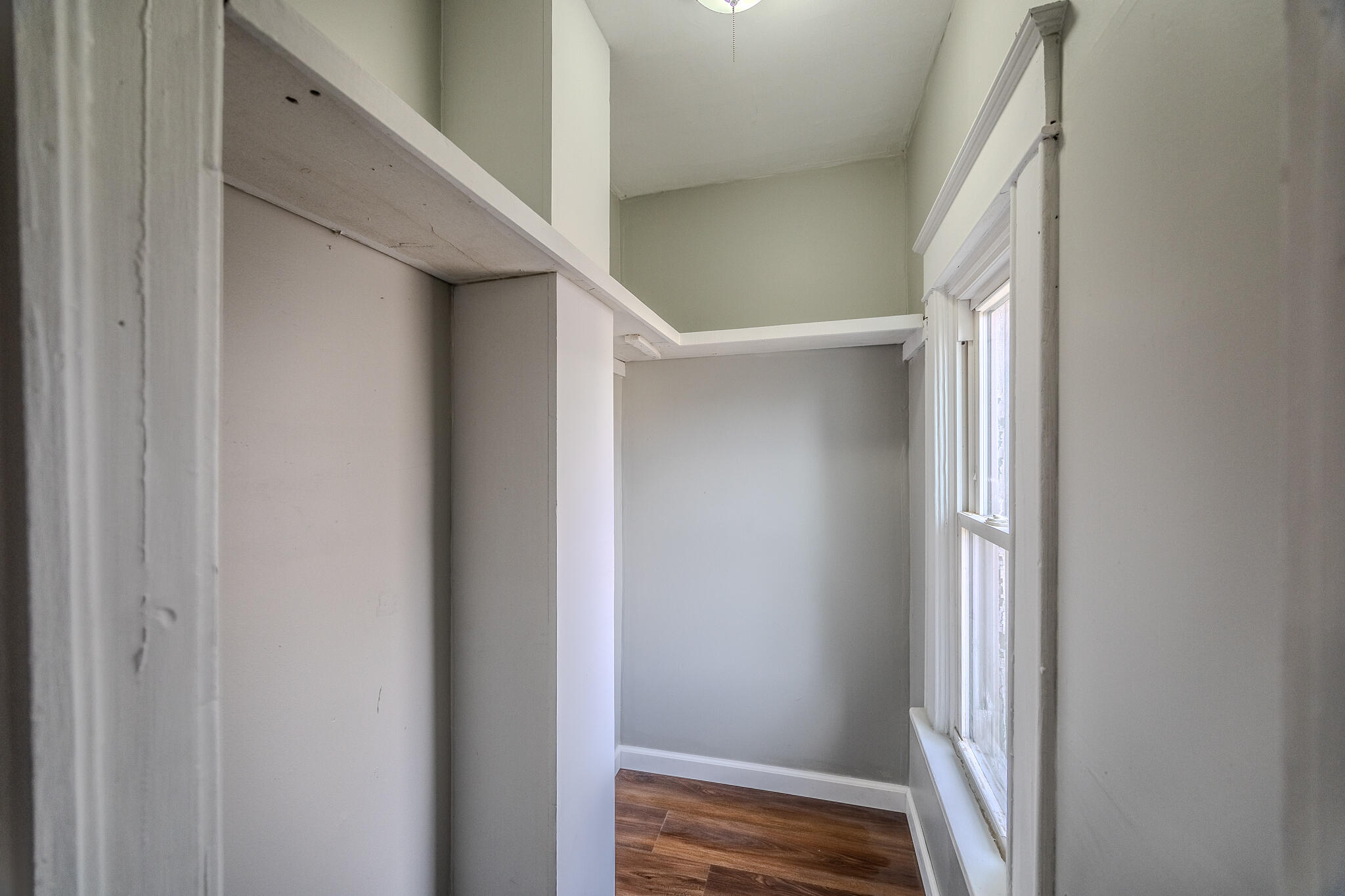 915 North Kansas Expressway Property Photo 24
