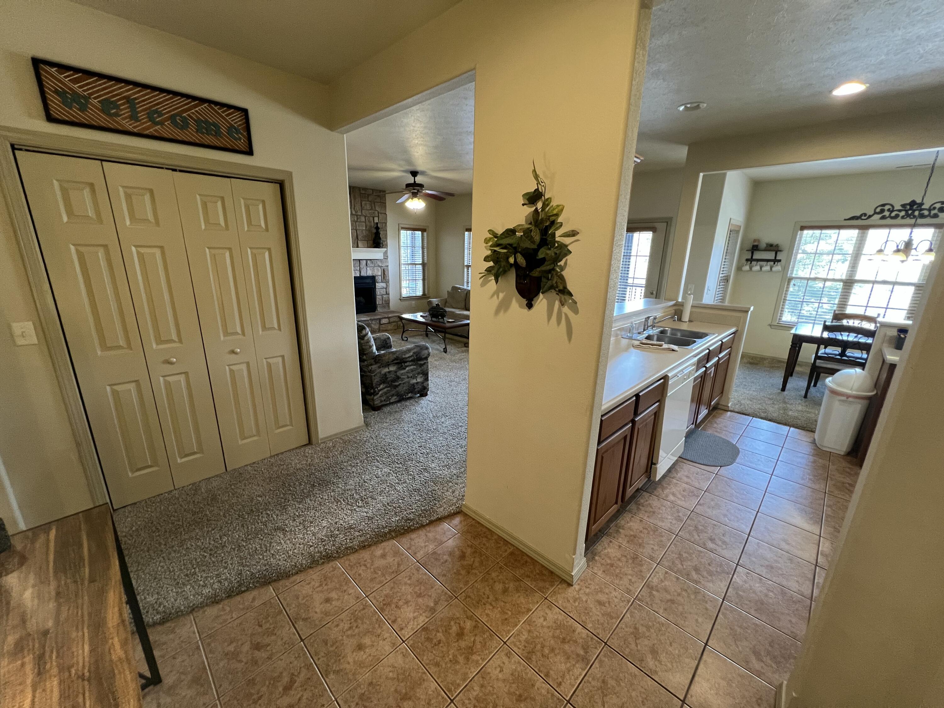 1241 Golf Drive Property Photo 5