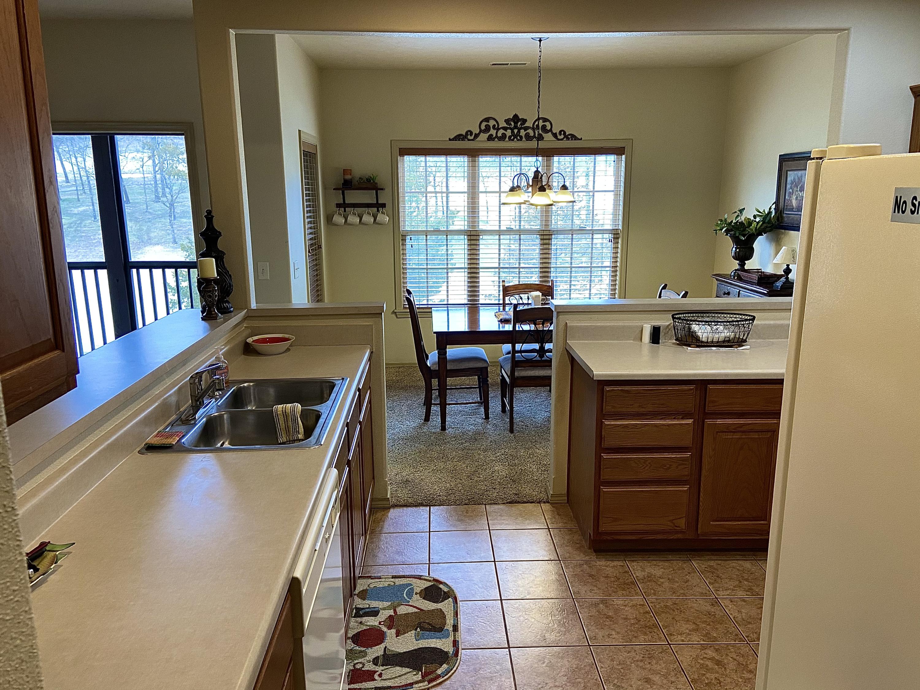 1241 Golf Drive Property Photo 6