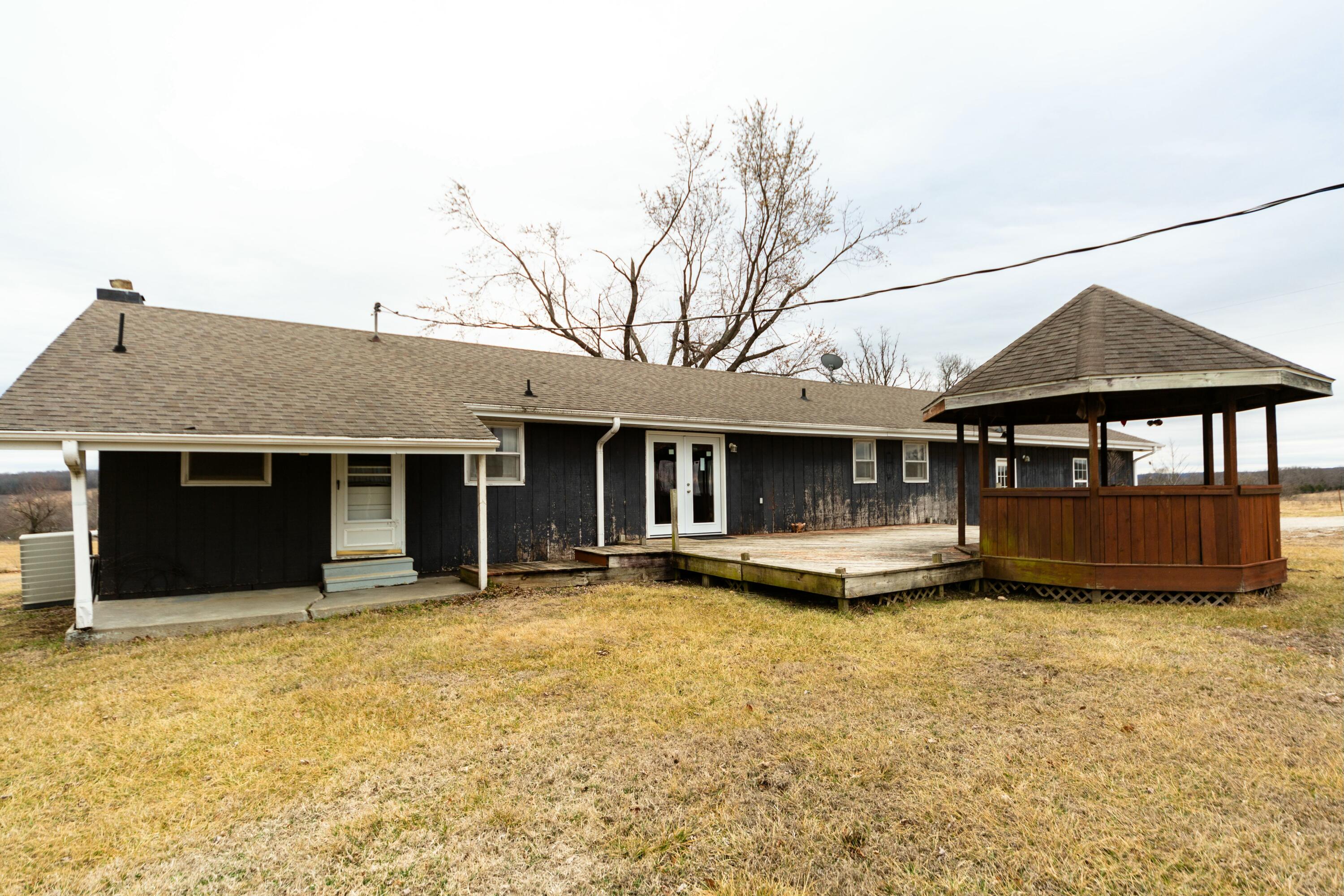 3883 Highway O Property Photo 7