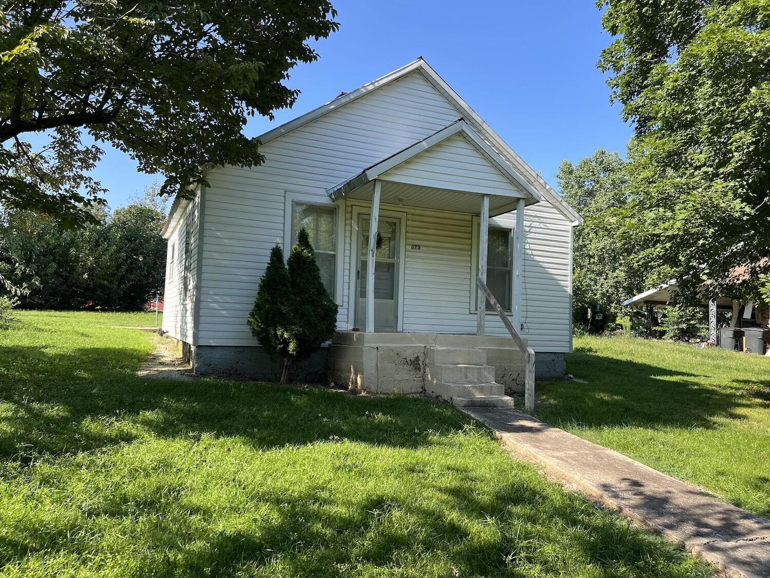 675 Walker Avenue Property Photo 1