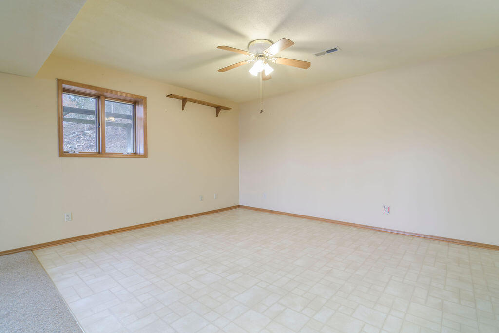 239 Slane Chapel Road Property Photo 32