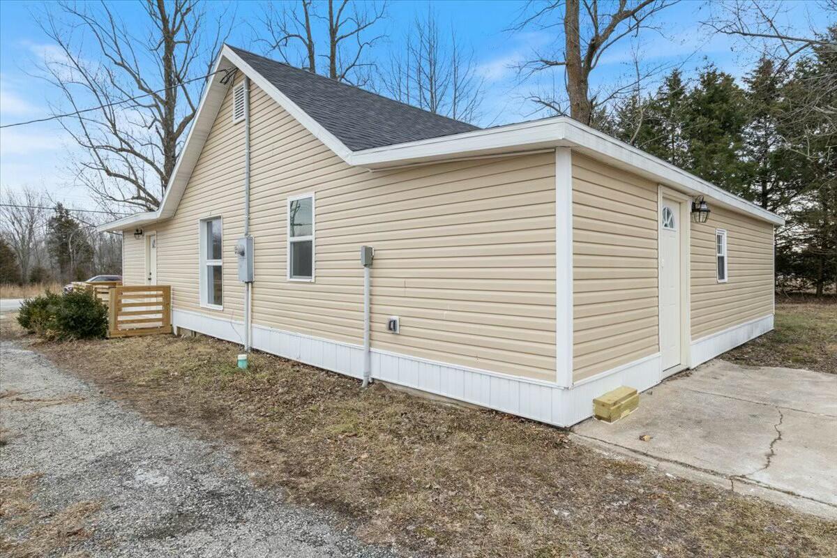 2845 U.s Hwy 65 Property Photo 5
