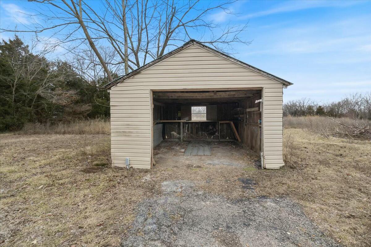 2845 U.s Hwy 65 Property Photo 6