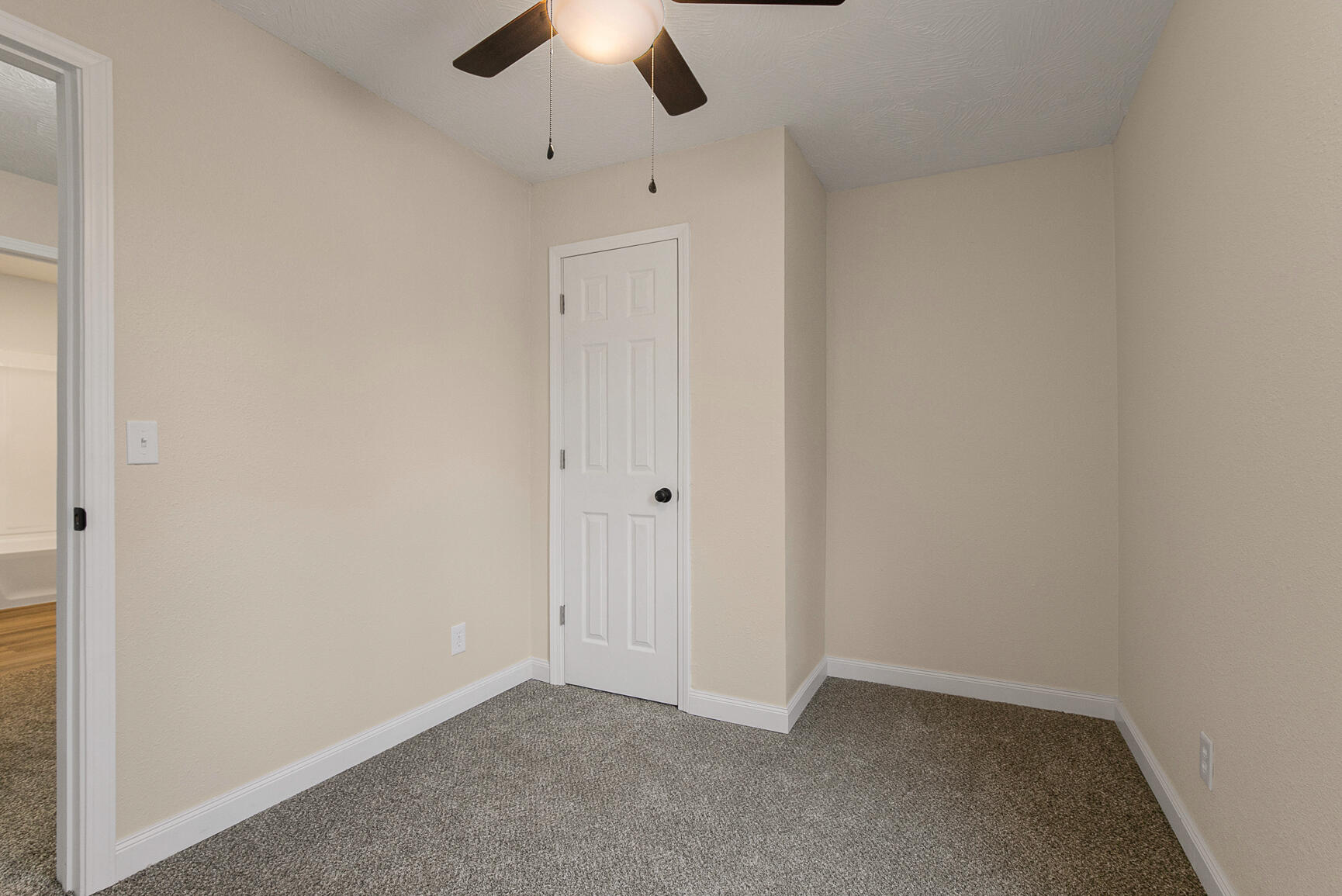 9 Hillside Drive Property Photo 19