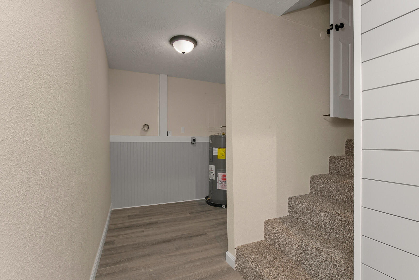 9 Hillside Drive Property Photo 20