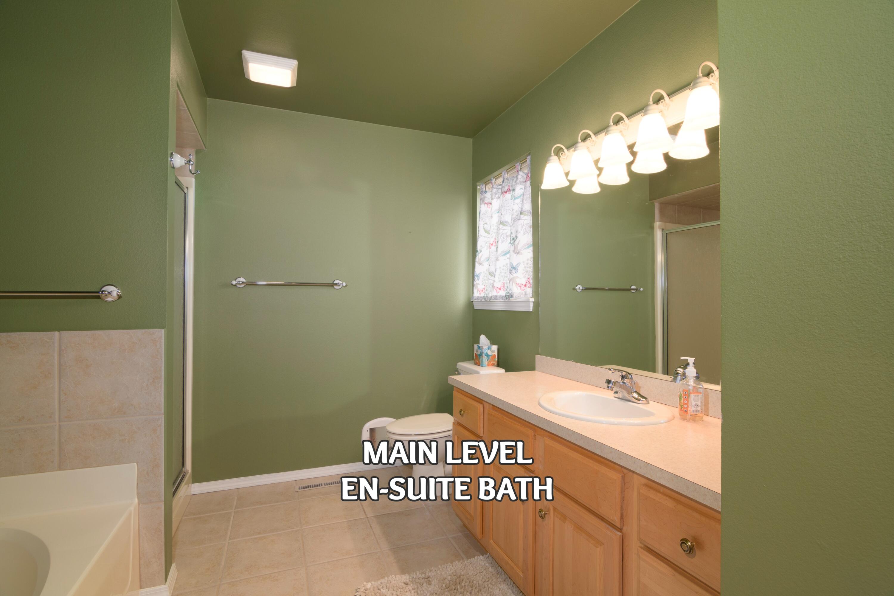21 Blue Water Lane Property Photo 13
