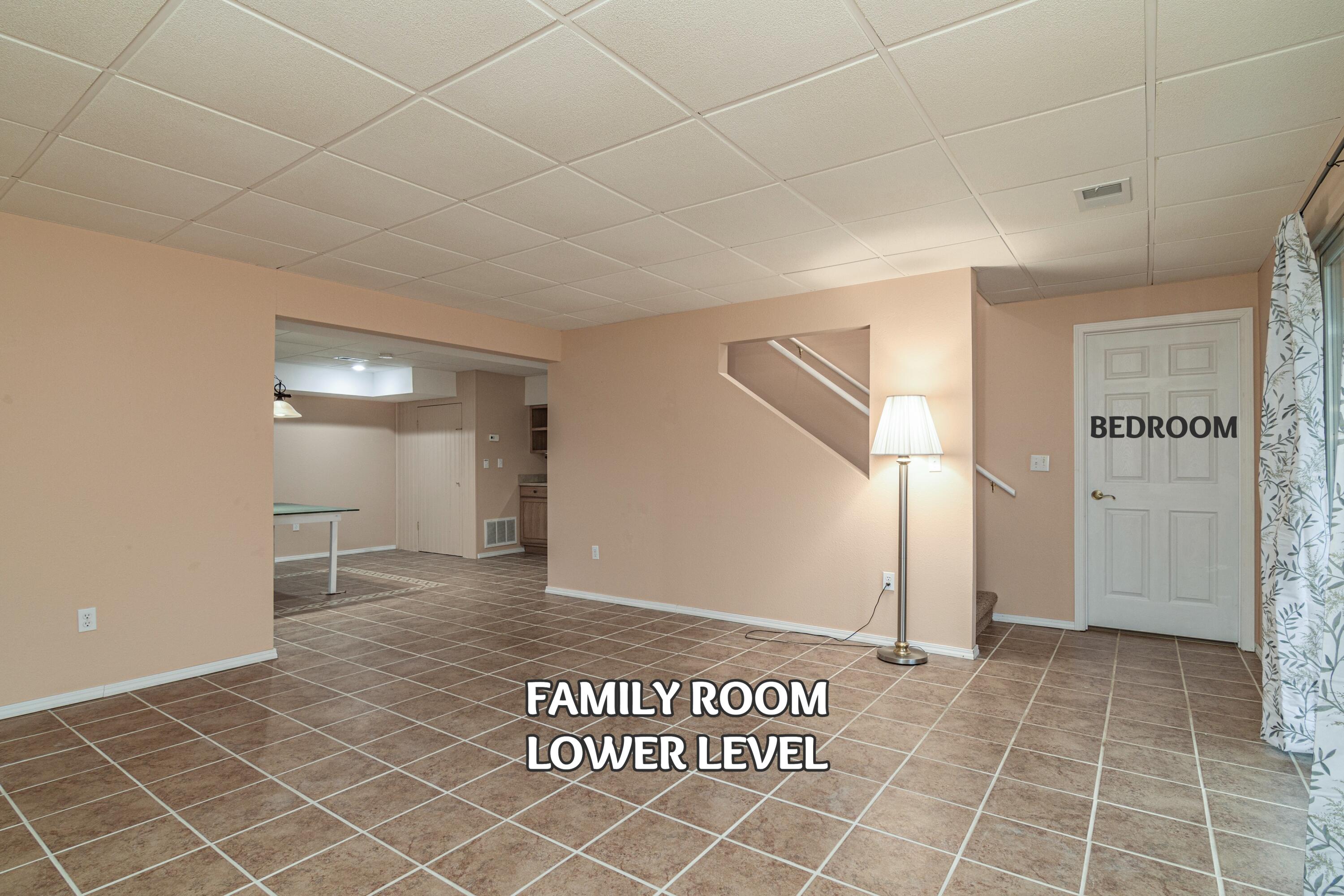 21 Blue Water Lane Property Photo 18