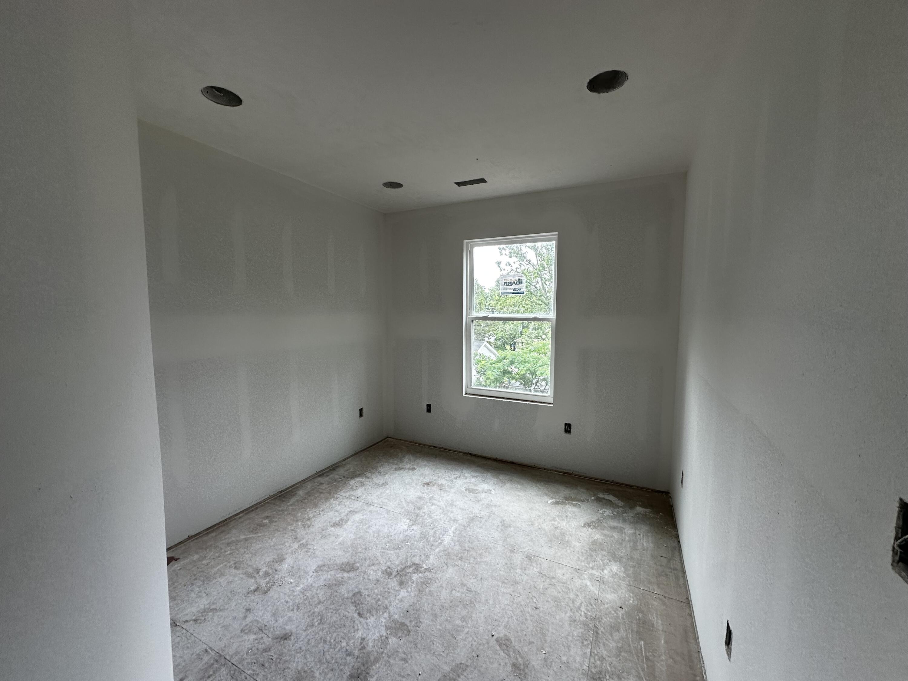121 Shawn Road Property Photo 8