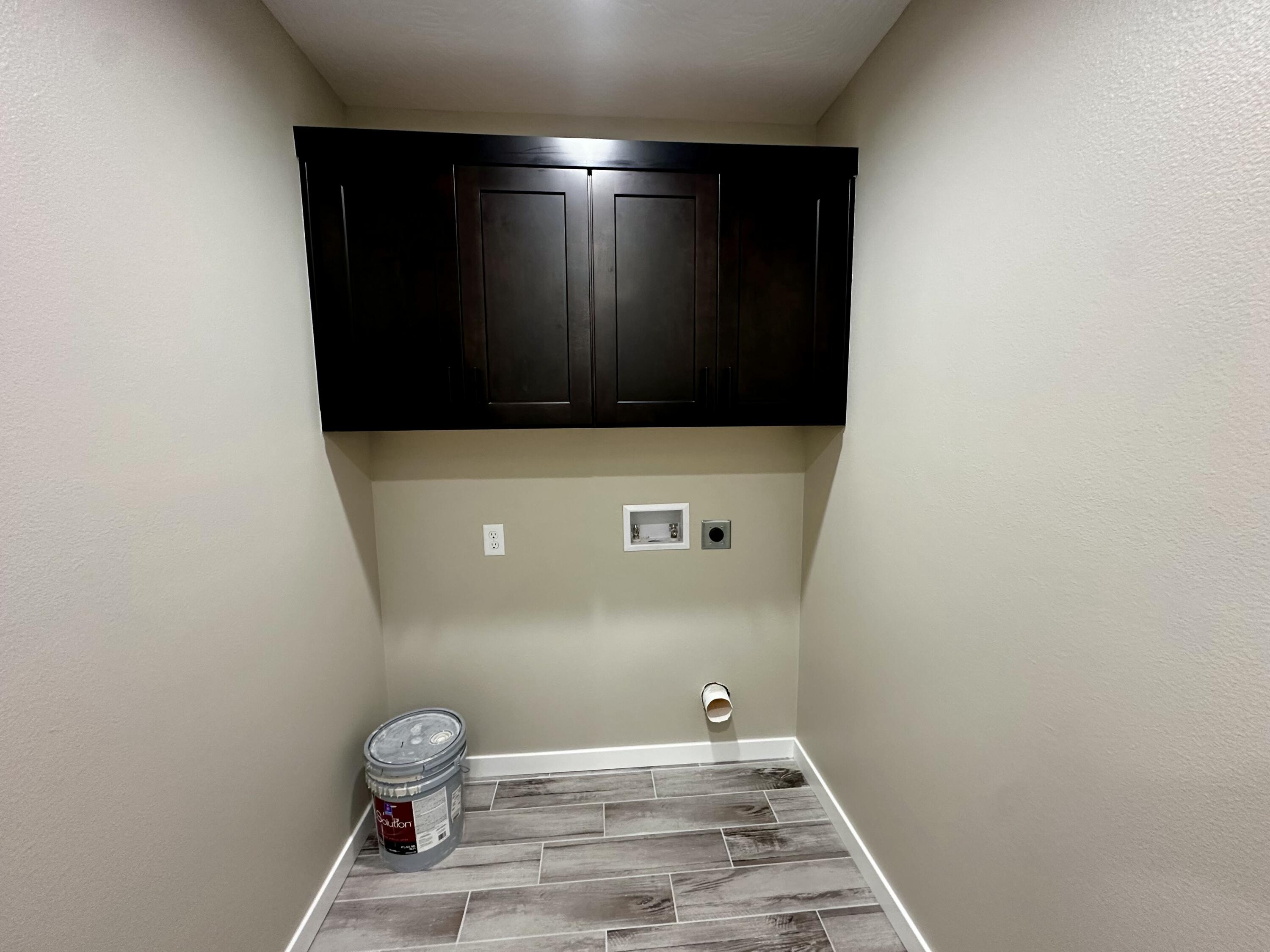 202 Eric Drive Property Photo 16