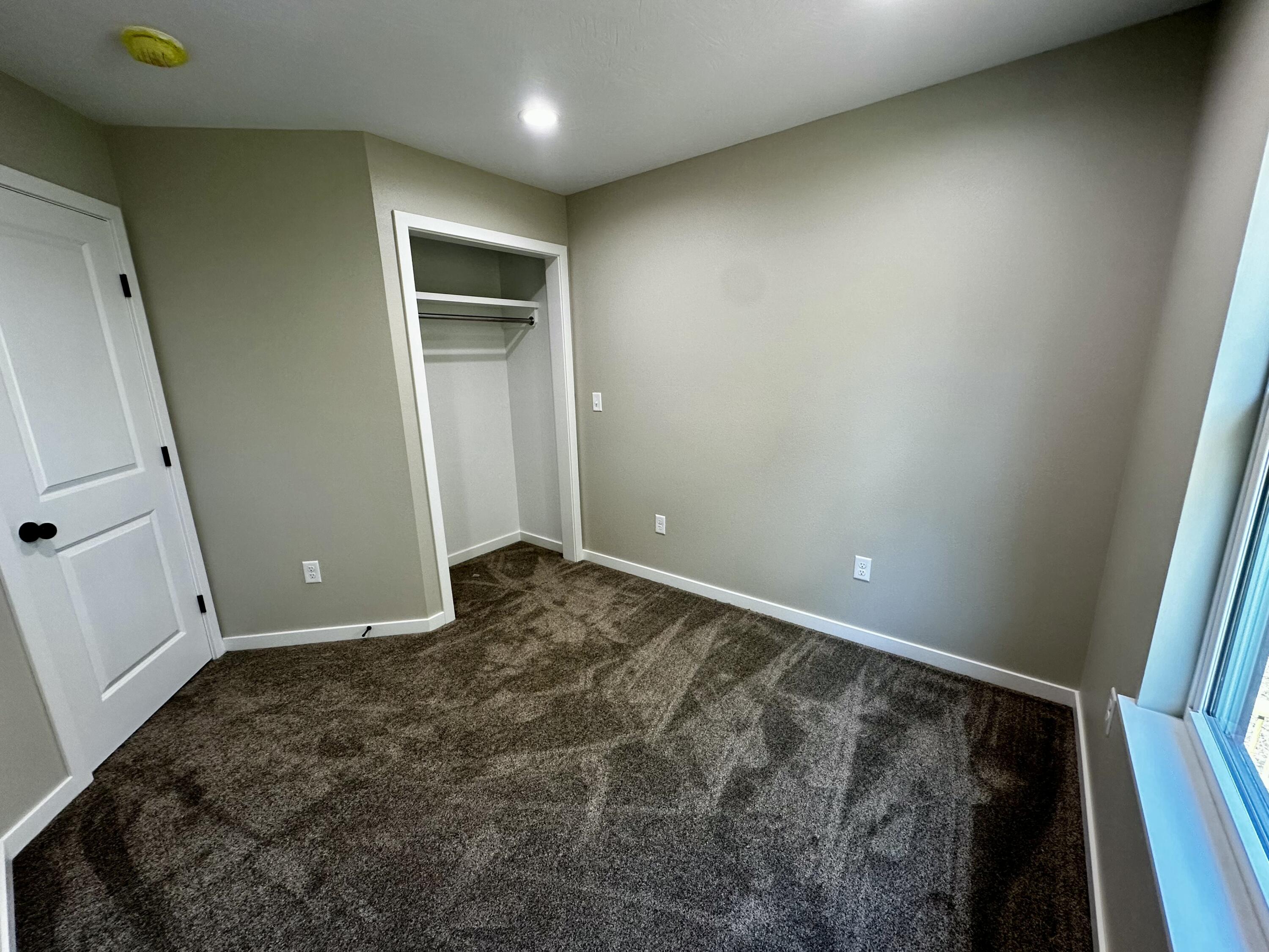 202 Eric Drive Property Photo 17