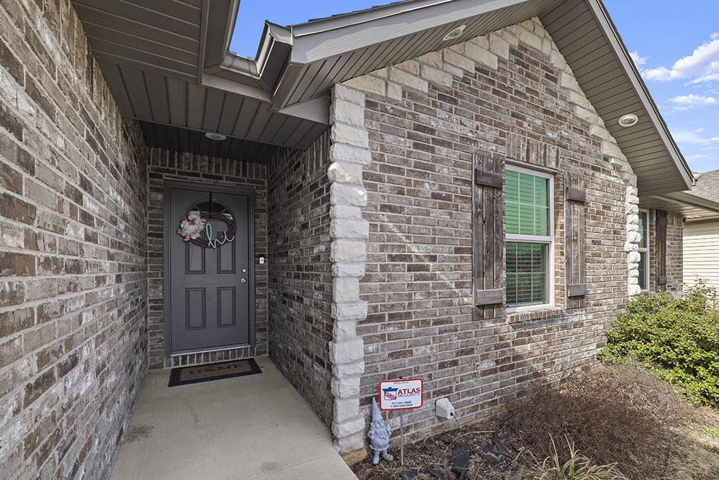 5674 West Pecan Street Property Photo 3