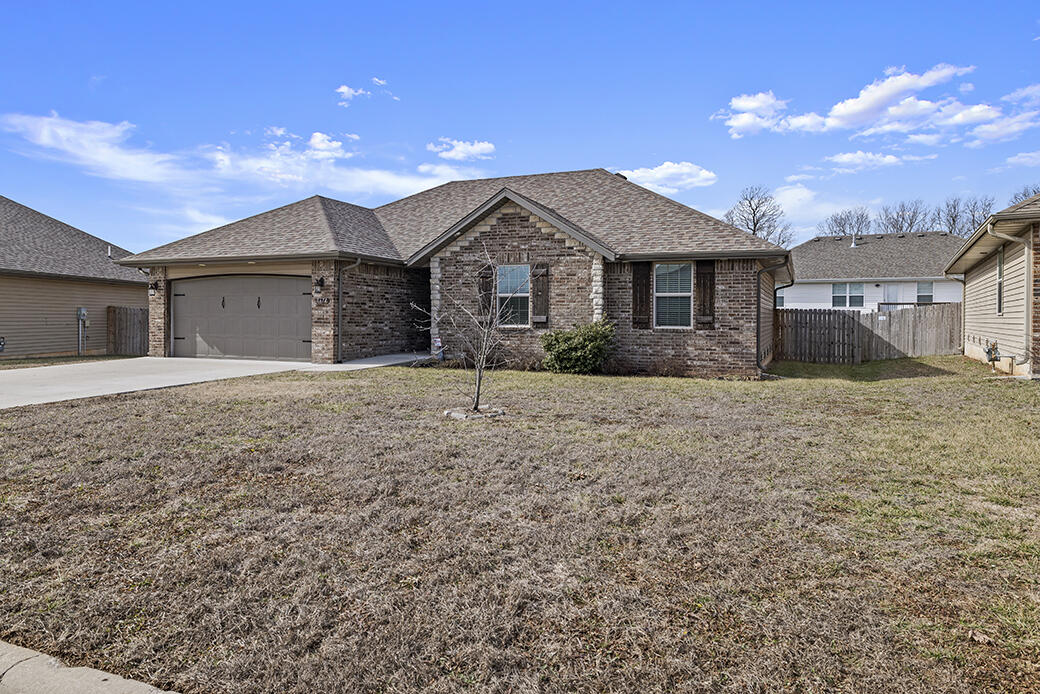 5674 West Pecan Street Property Photo 5