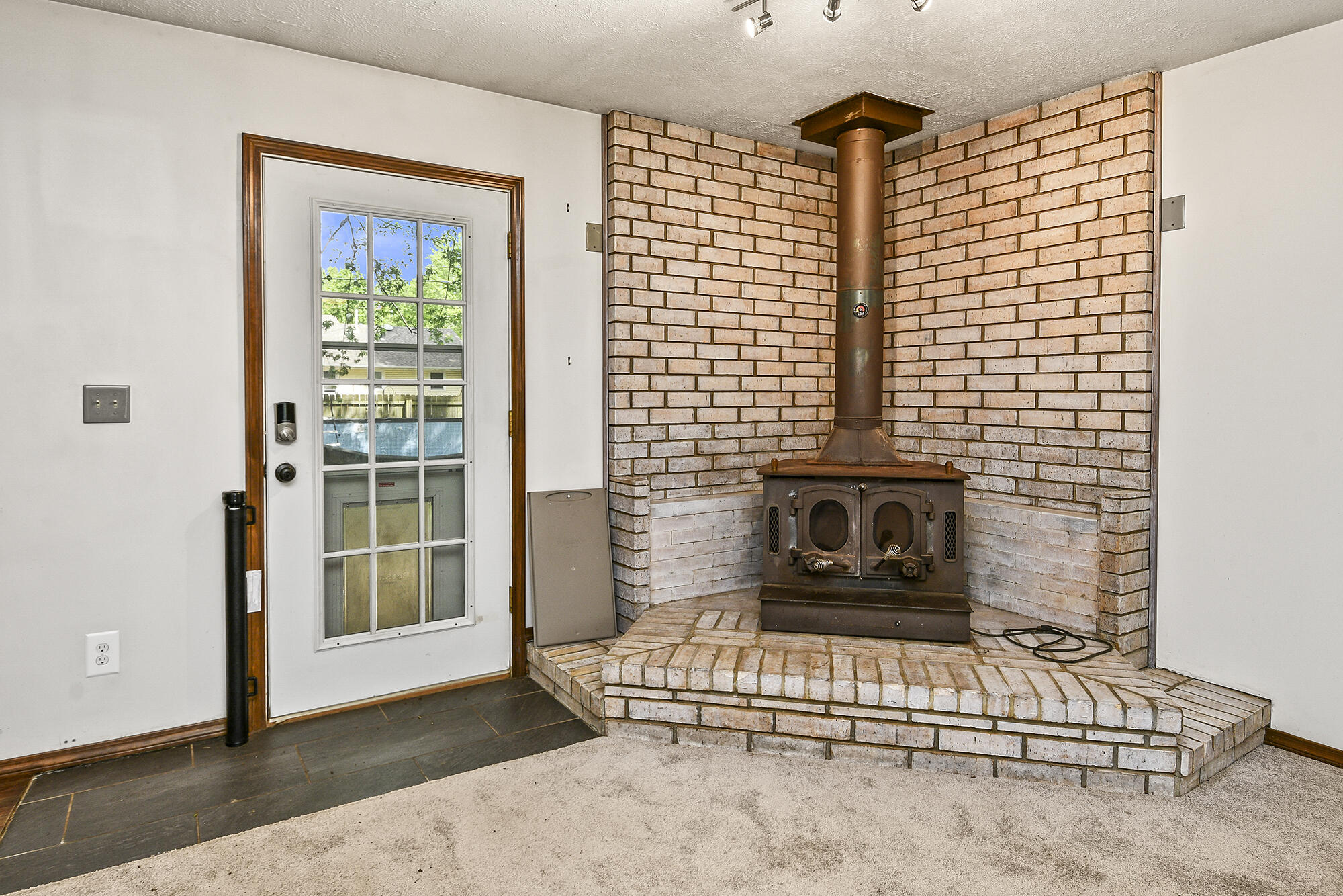 853 East Guinevere Street Property Photo 10