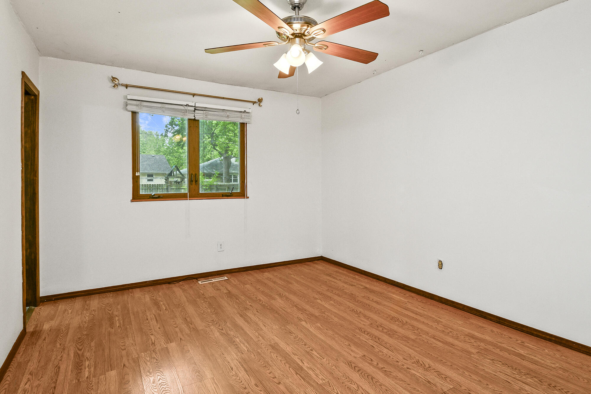 853 East Guinevere Street Property Photo 17