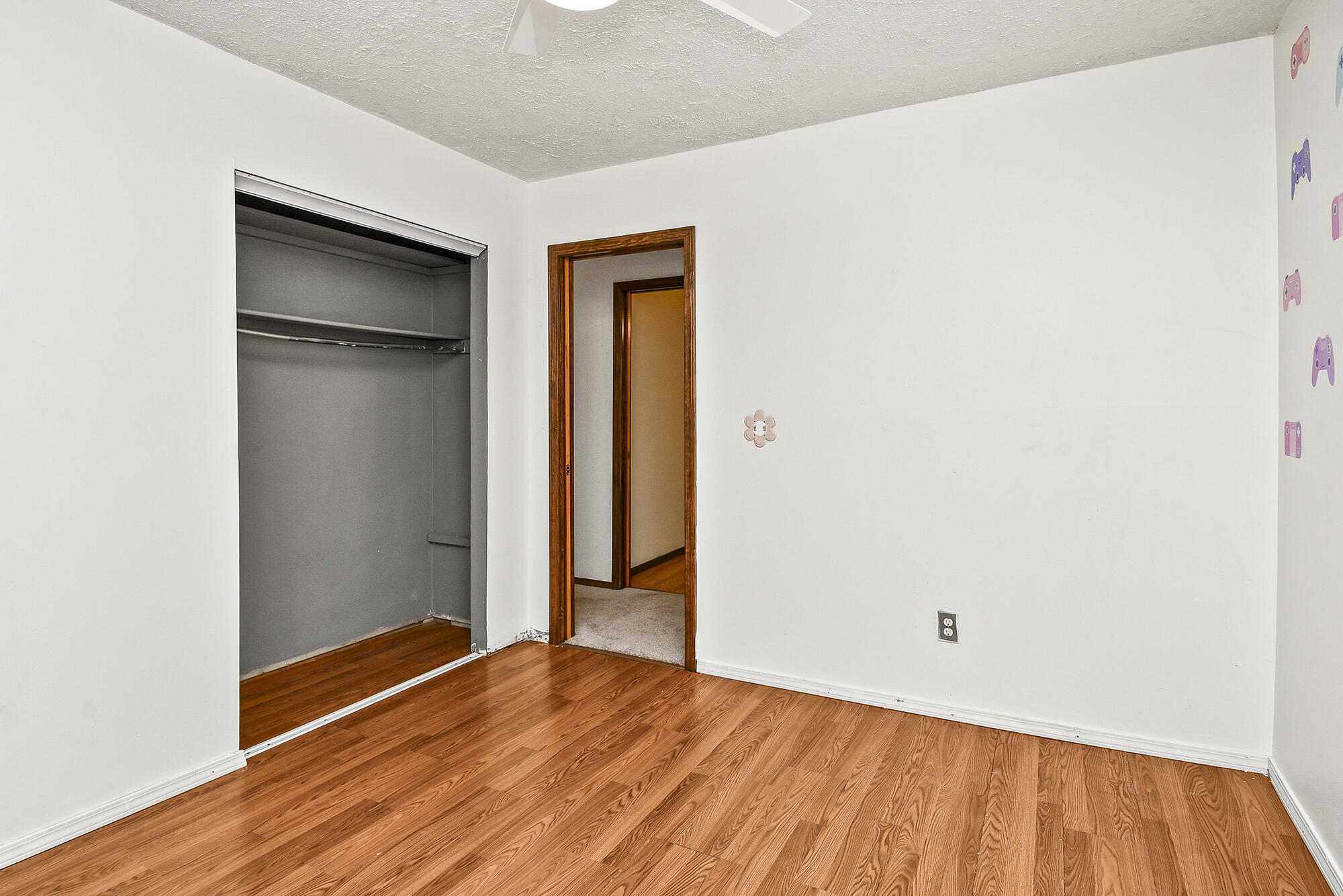 853 East Guinevere Street Property Photo 25