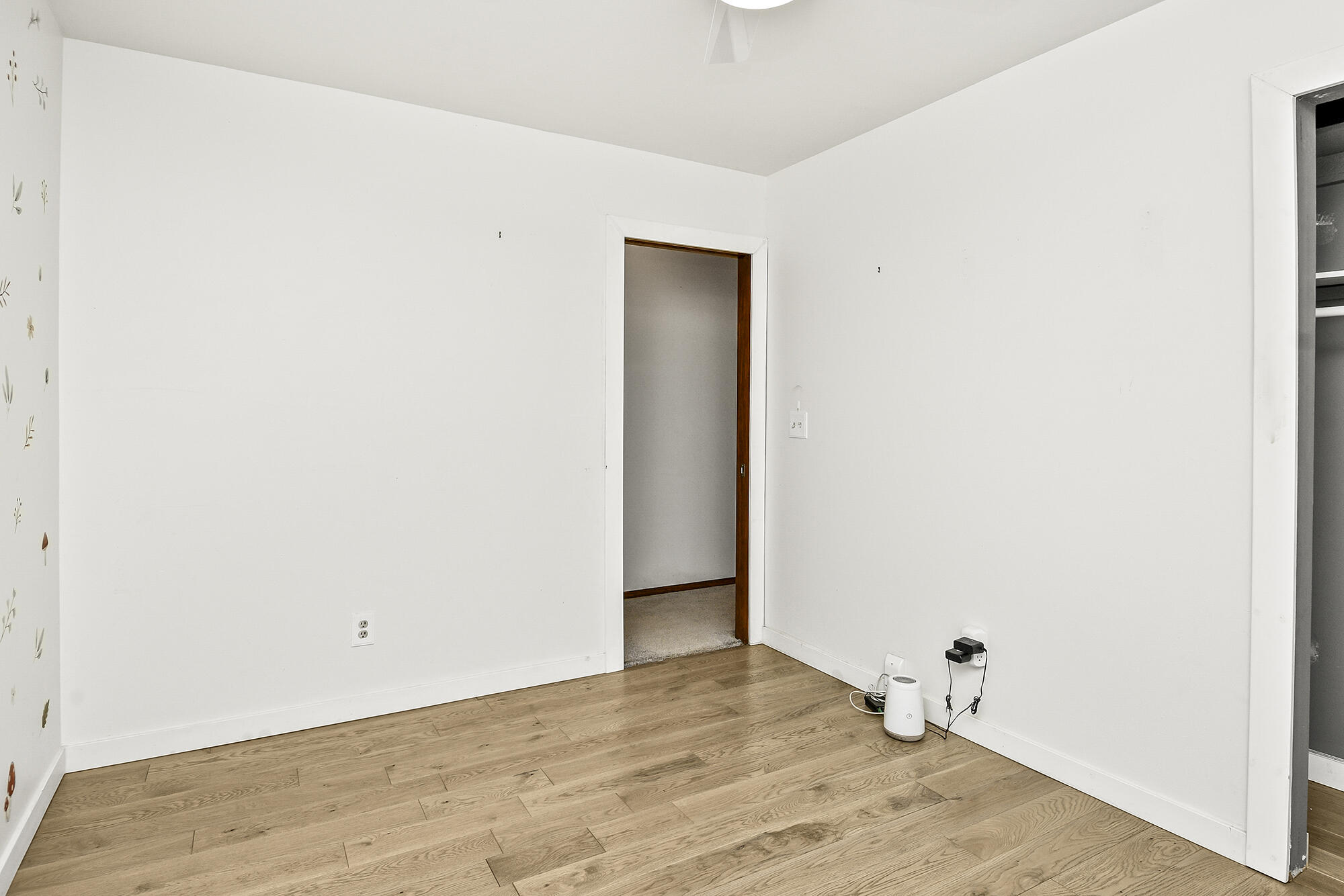 853 East Guinevere Street Property Photo 27