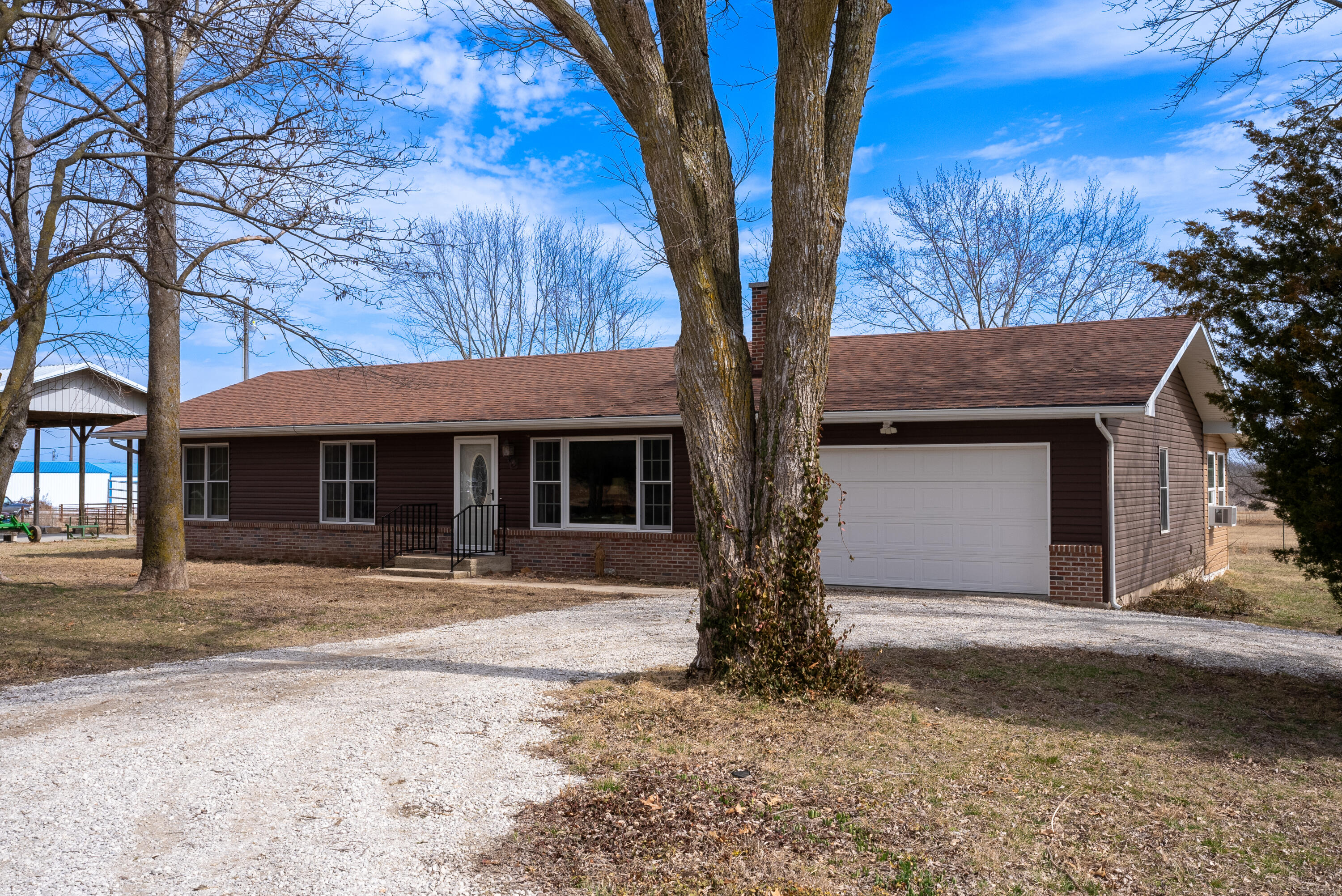 12693 Highway 59 Property Photo 19
