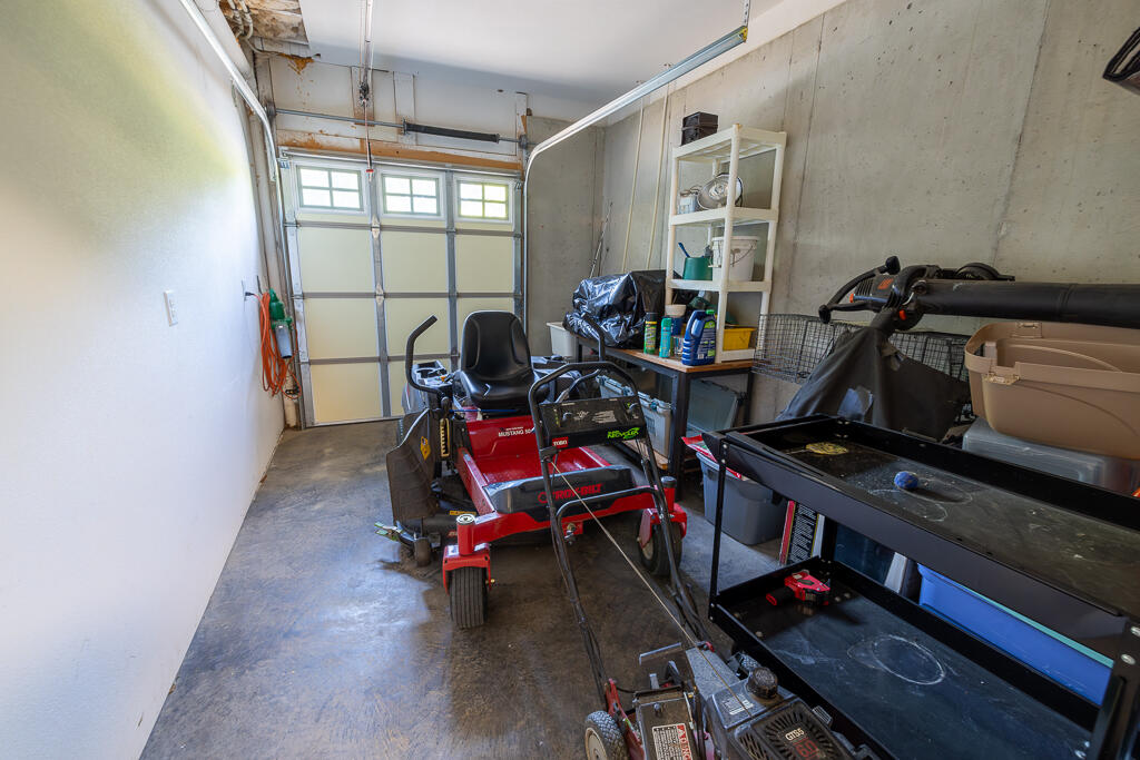201 Tee Lane Property Photo 65
