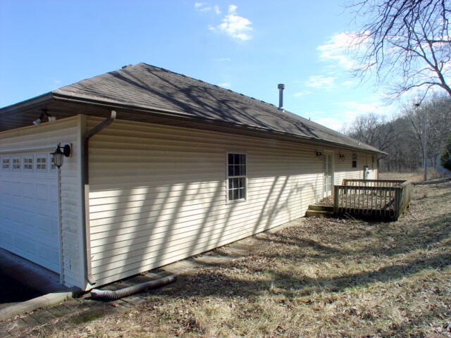 1115 Bear Creek Road Property Photo 3