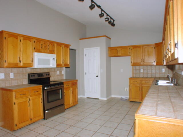 1115 Bear Creek Road Property Photo 7