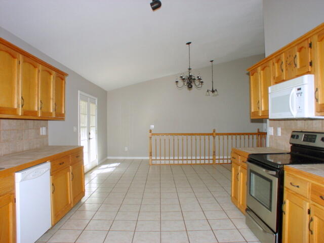 1115 Bear Creek Road Property Photo 10