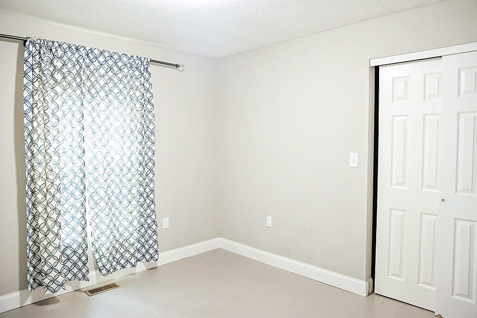1427 West Thoman Street Property Photo 7