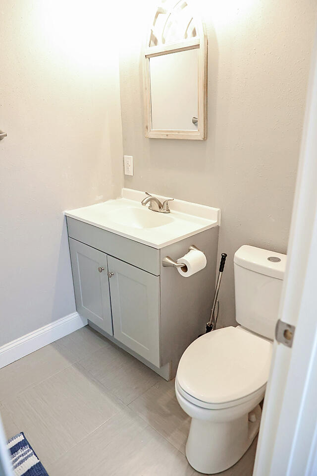 1427 West Thoman Street Property Photo 9