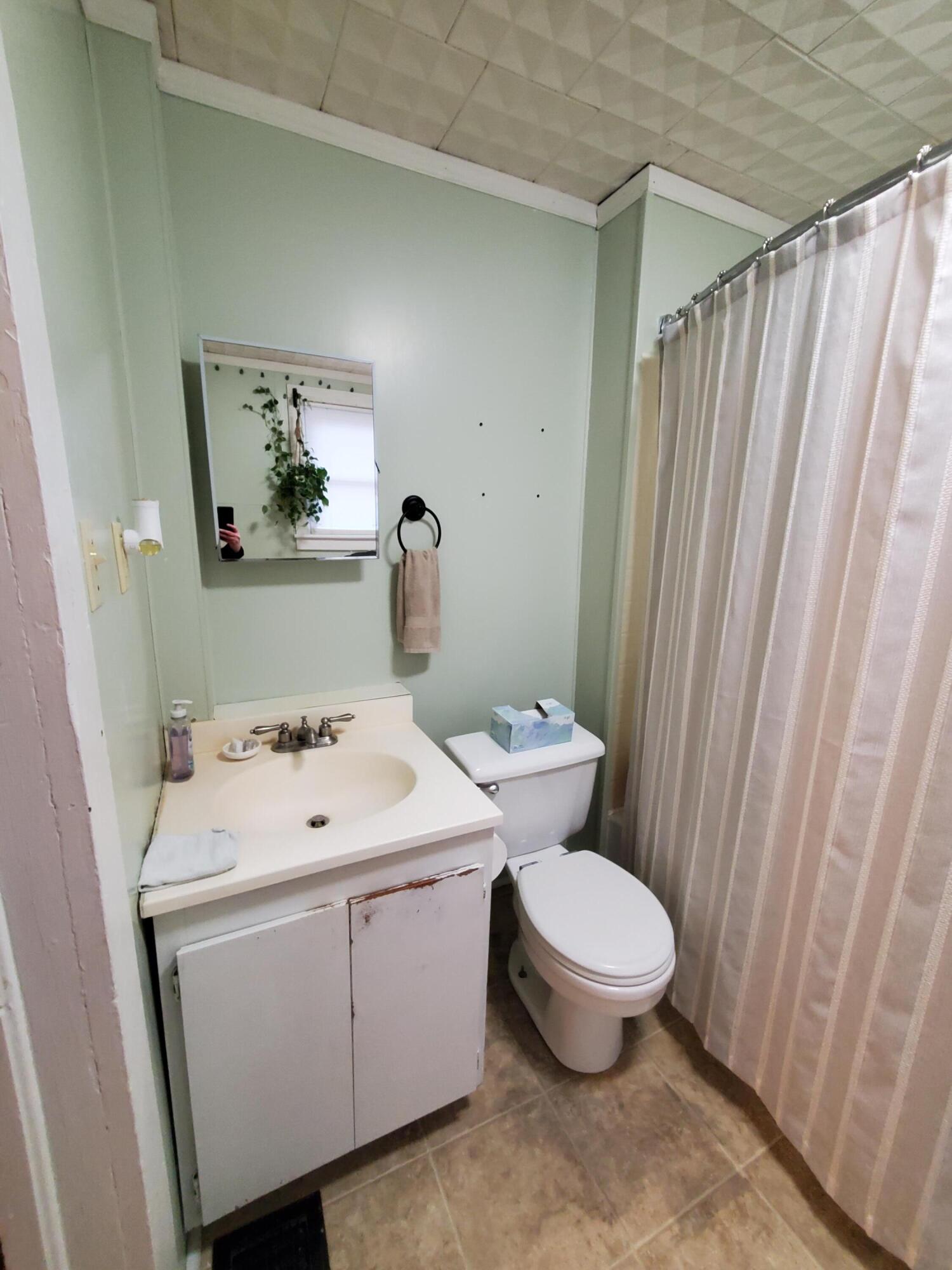 508 South Grand Avenue Property Photo 22