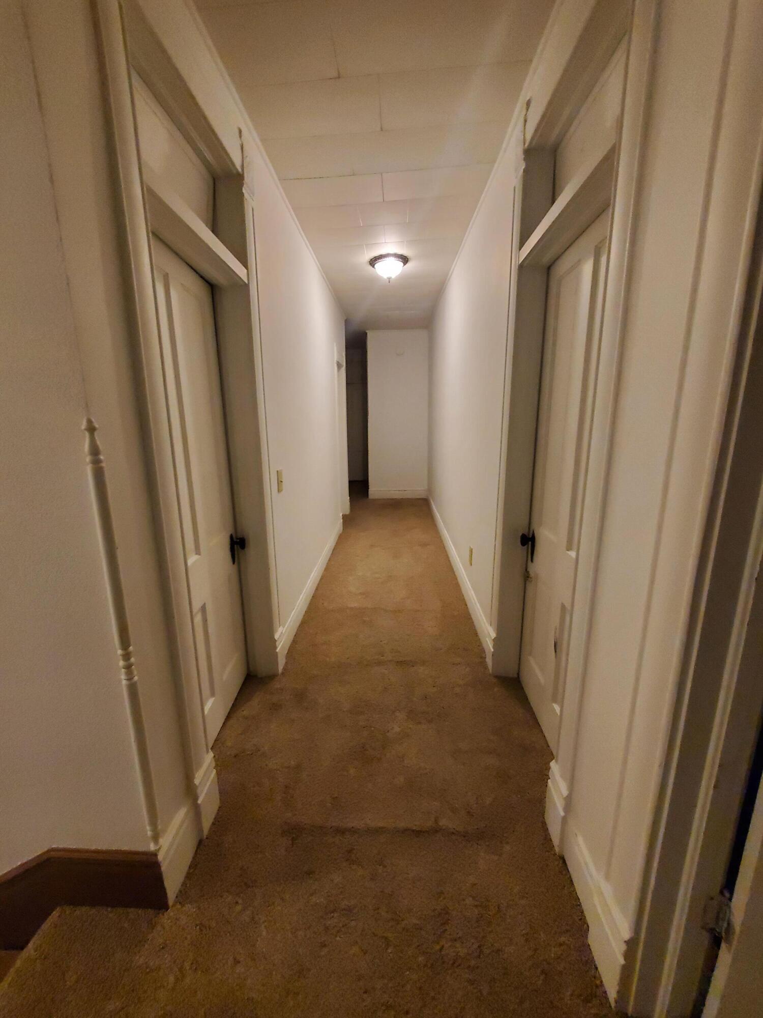 508 South Grand Avenue Property Photo 32