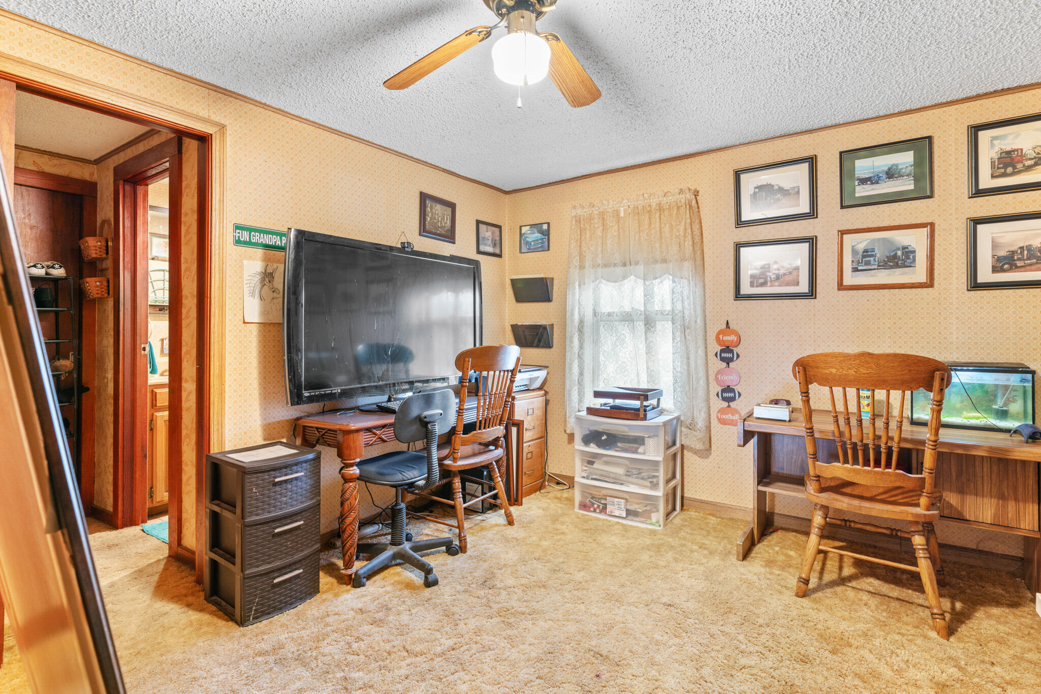 554 East Cherry Street Property Photo 14